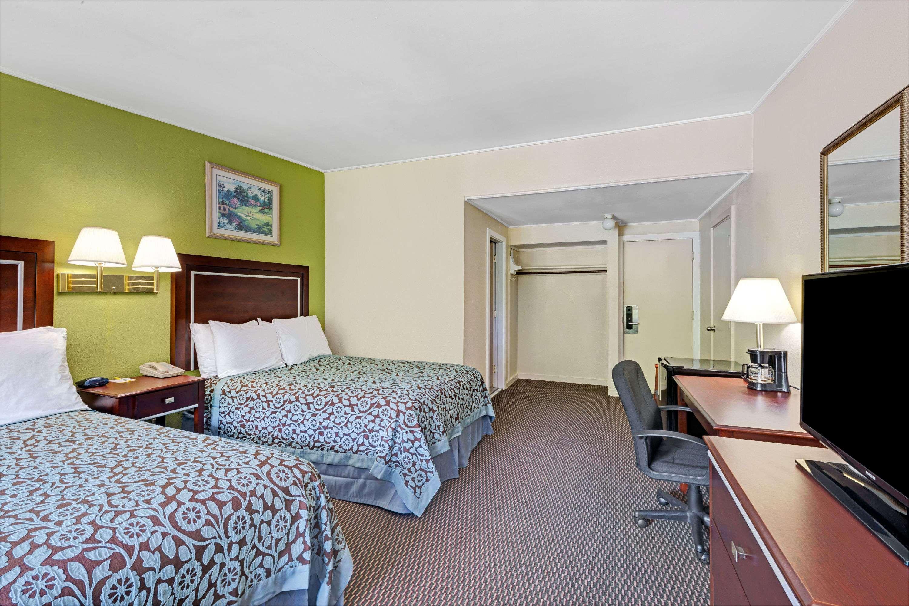 Days Inn Kittery — photo 4