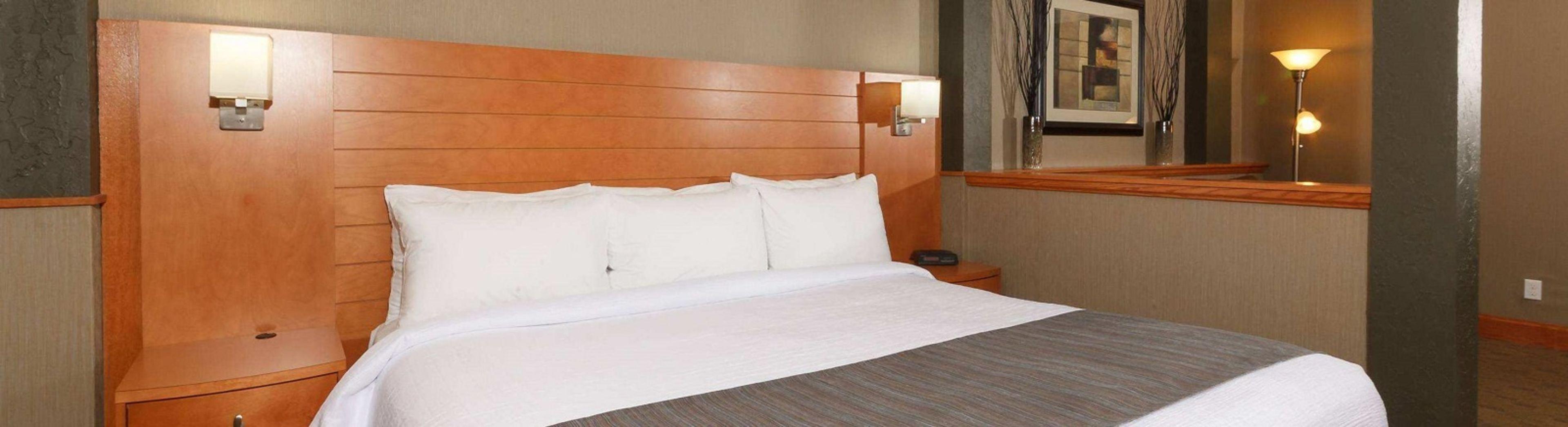 The Glenmore Inn & Convention Centre — photo 3