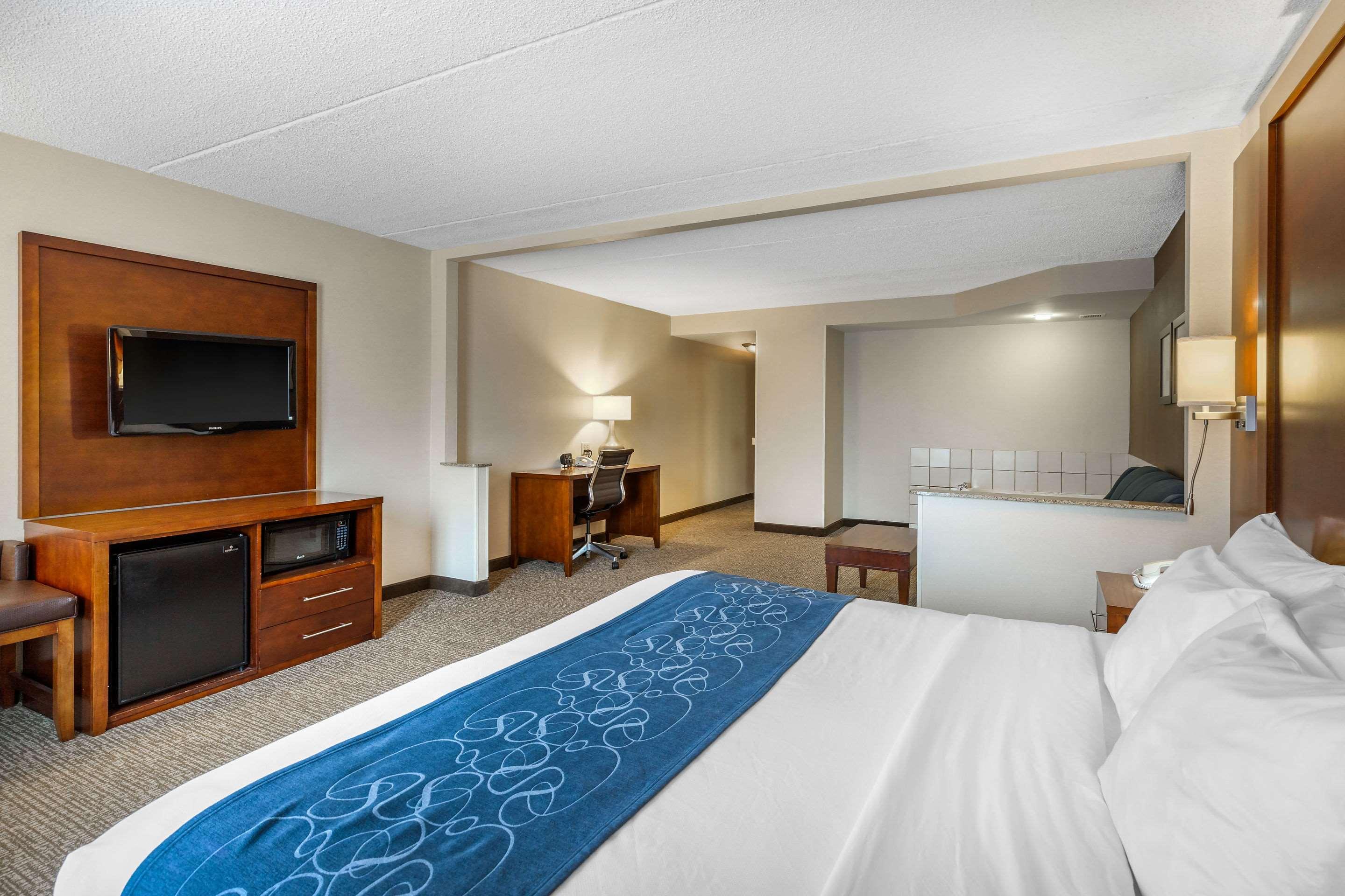 Comfort Suites Manassas — photo 5