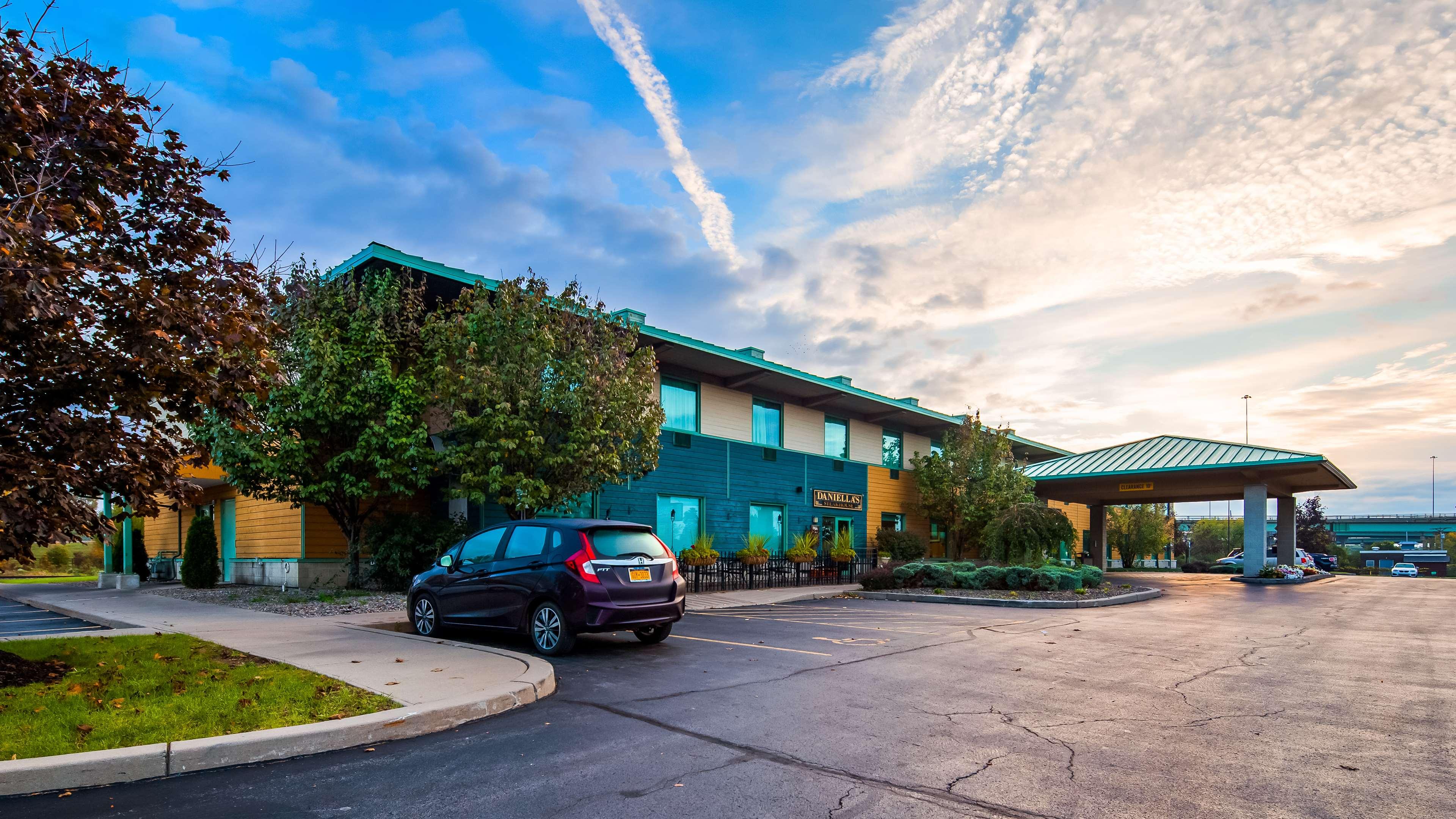 Best Western The Inn at the Fairgrounds — photo 4