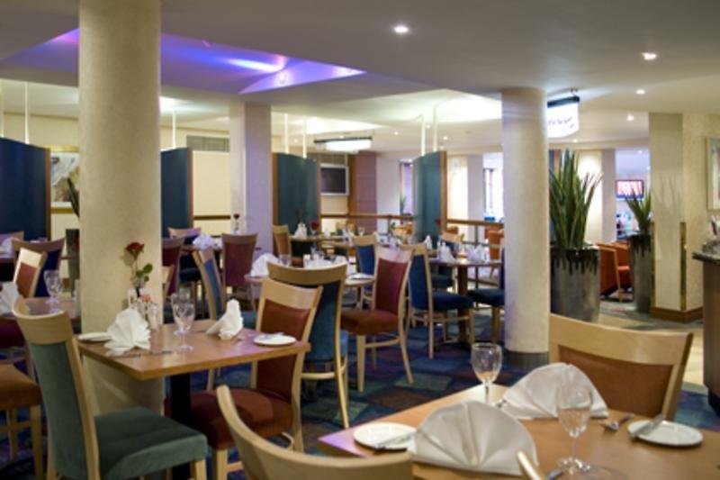 Mercure London Heathrow — photo 3