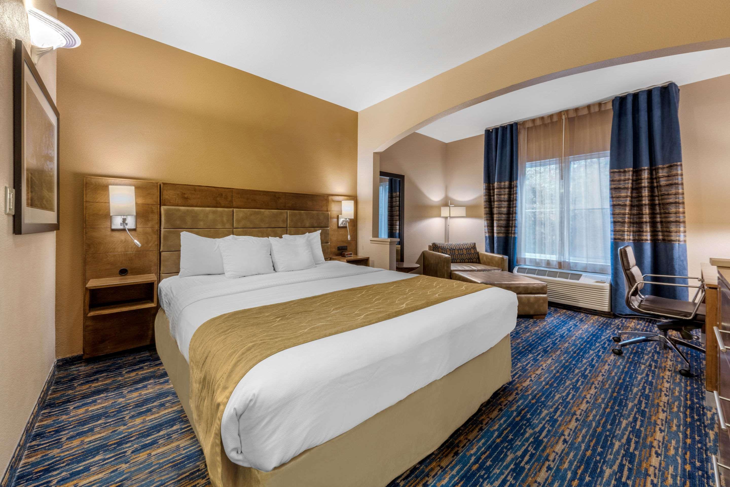 Comfort Inn & Suites Morgan Hill — photo 5