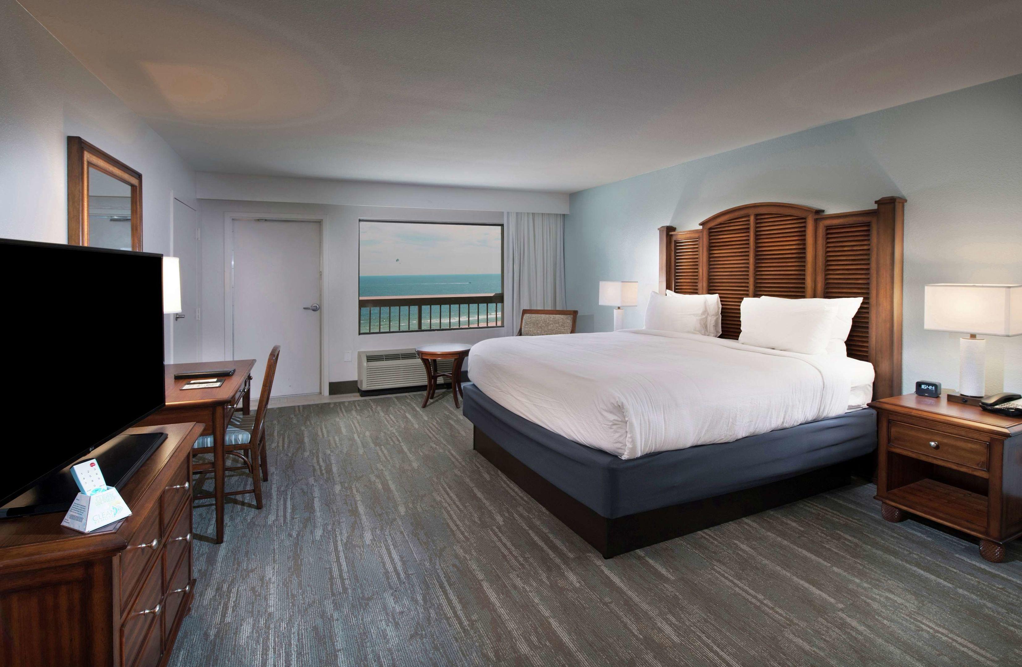 Island House Hotel Orange Beach - a DoubleTree by Hilton — photo 4