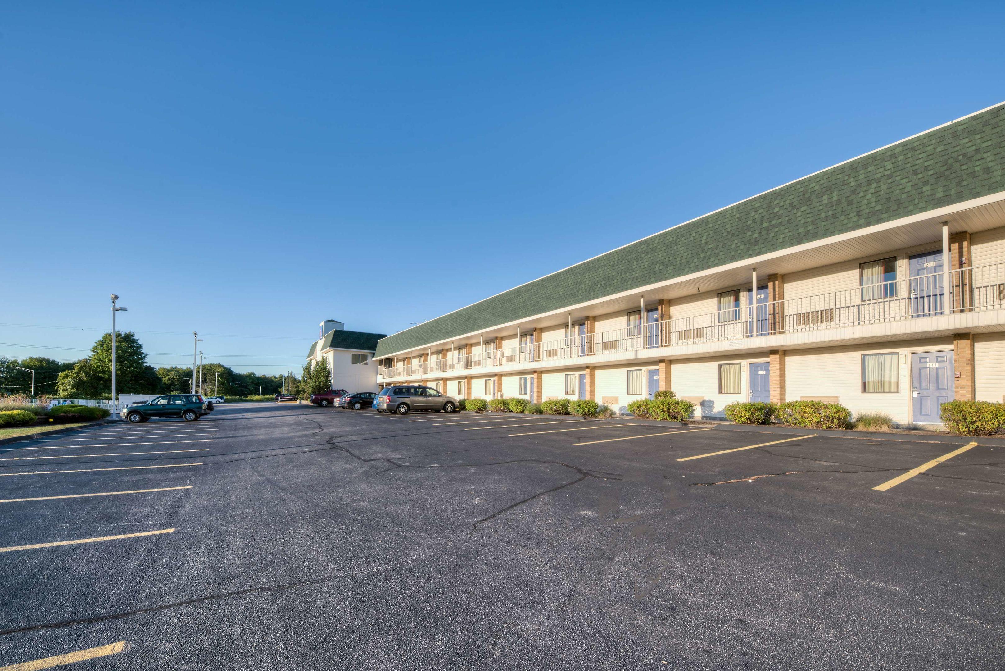Motel 6 — photo 4