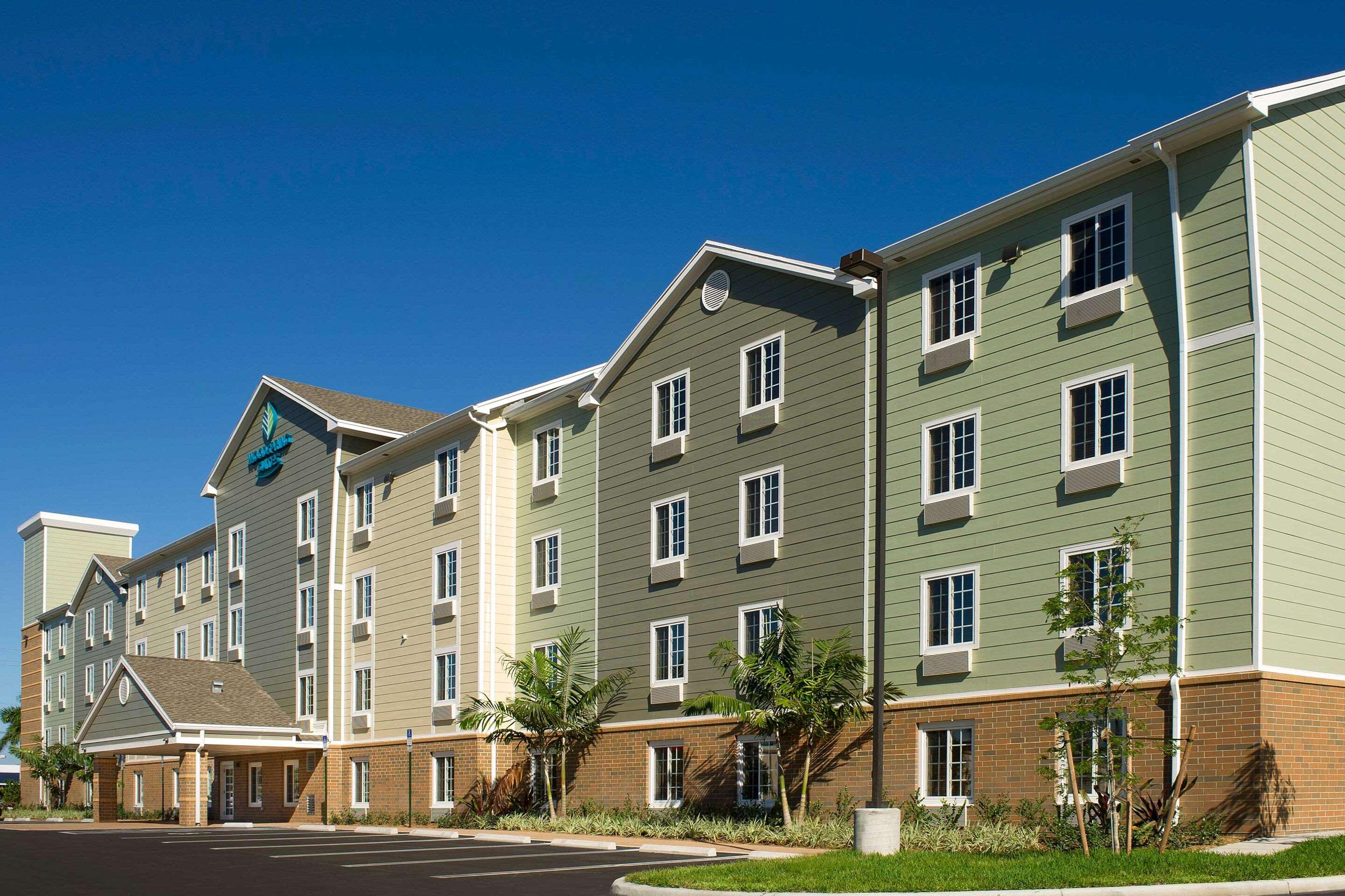 WoodSpring Suites Lake Worth — photo 5