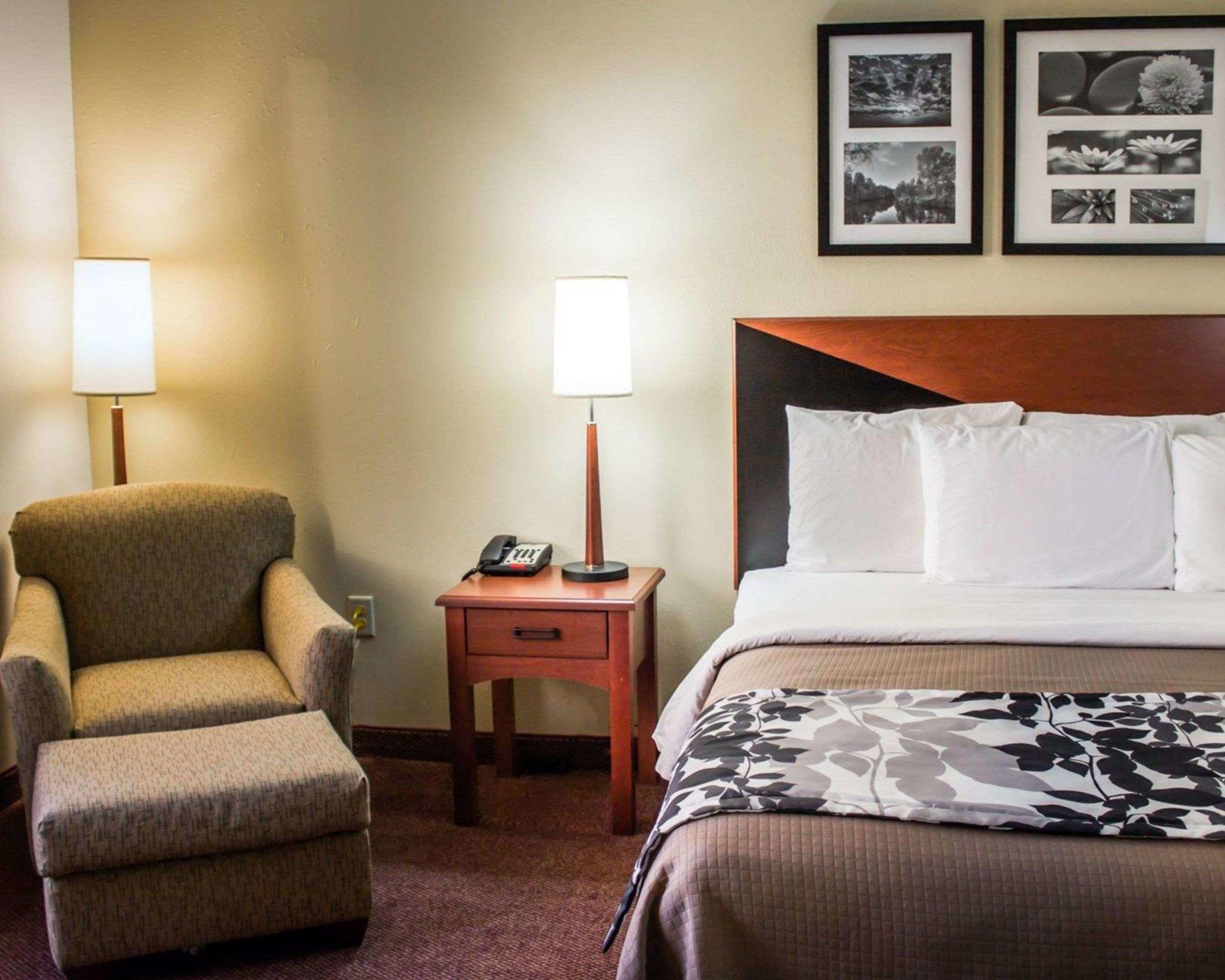 Quality Inn & Suites — photo 5