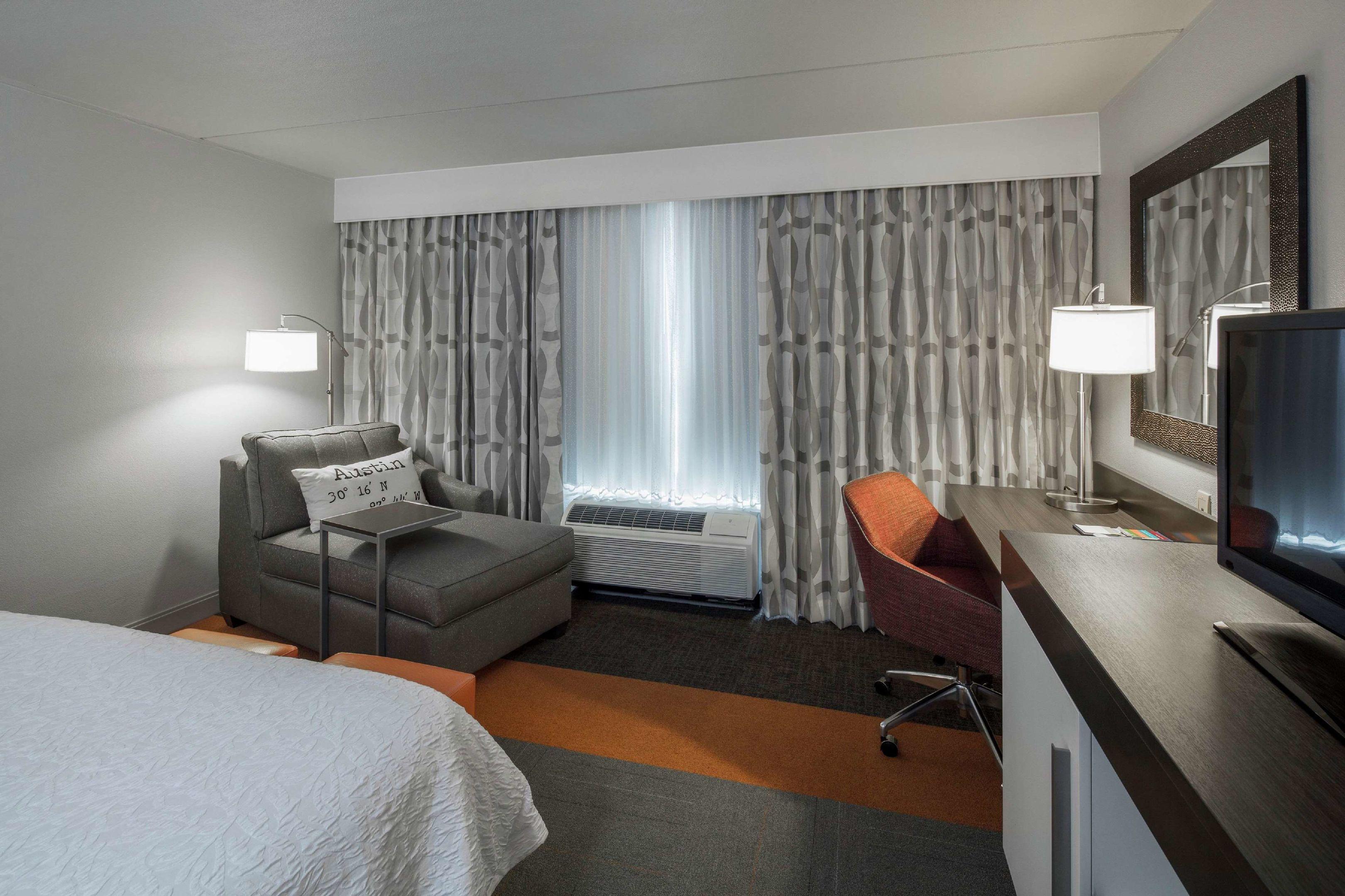 Hampton Inn & Suites Austin Cedar Park — photo 5