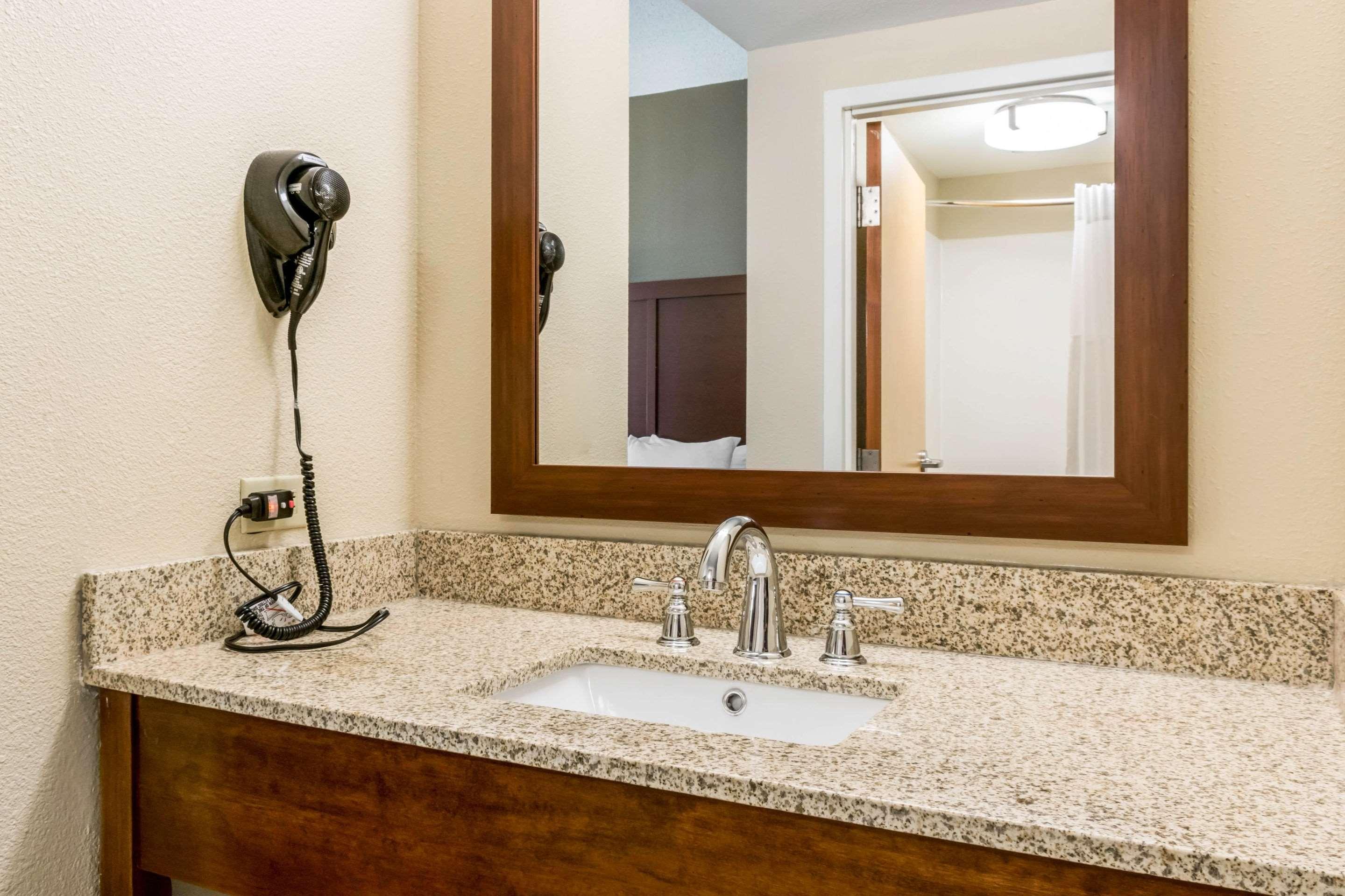 Comfort Inn Chambersburg — photo 5