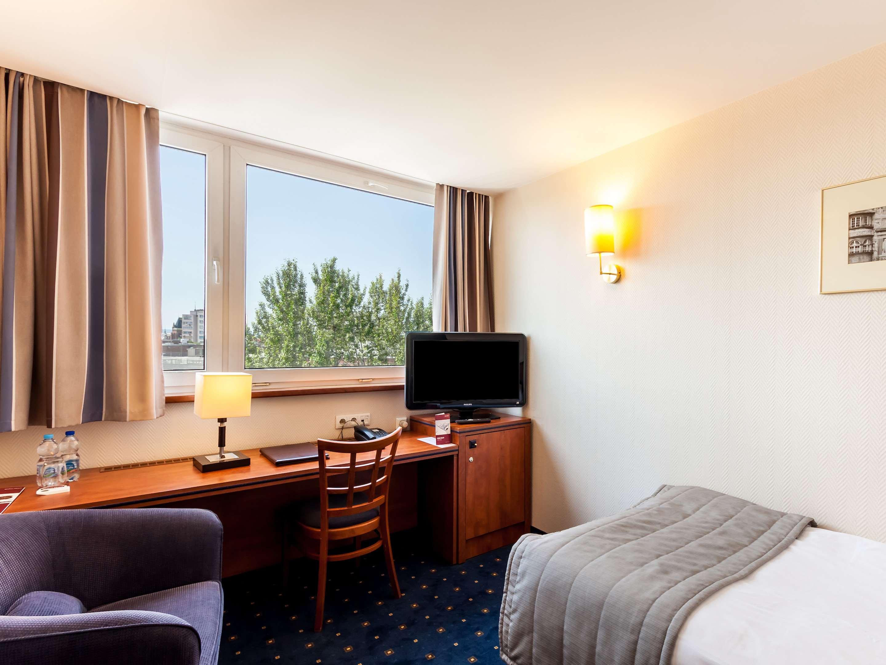 Qubus Hotel Legnica — photo 5