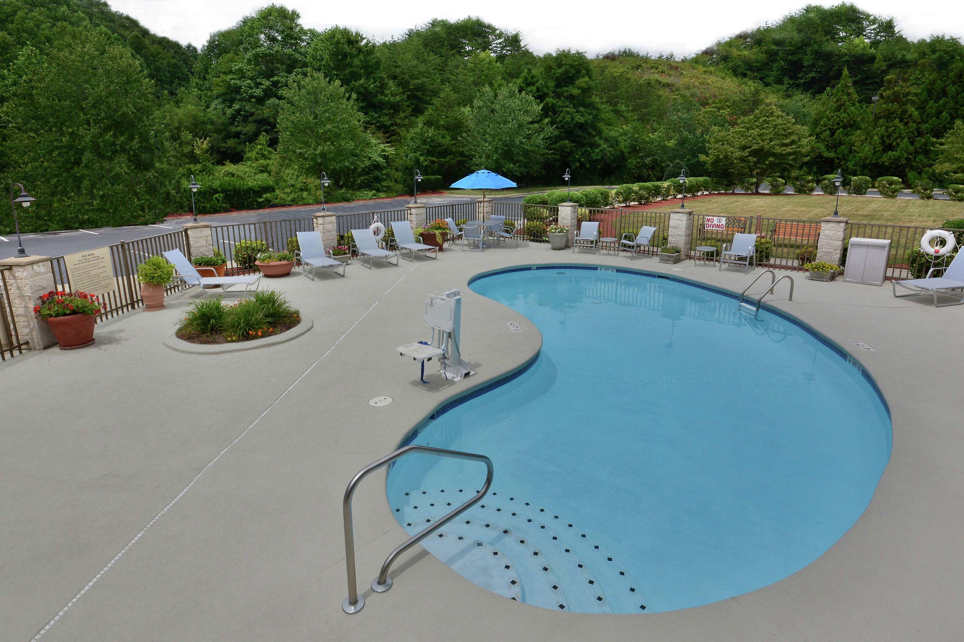 Hampton Inn Martinsville — photo 3