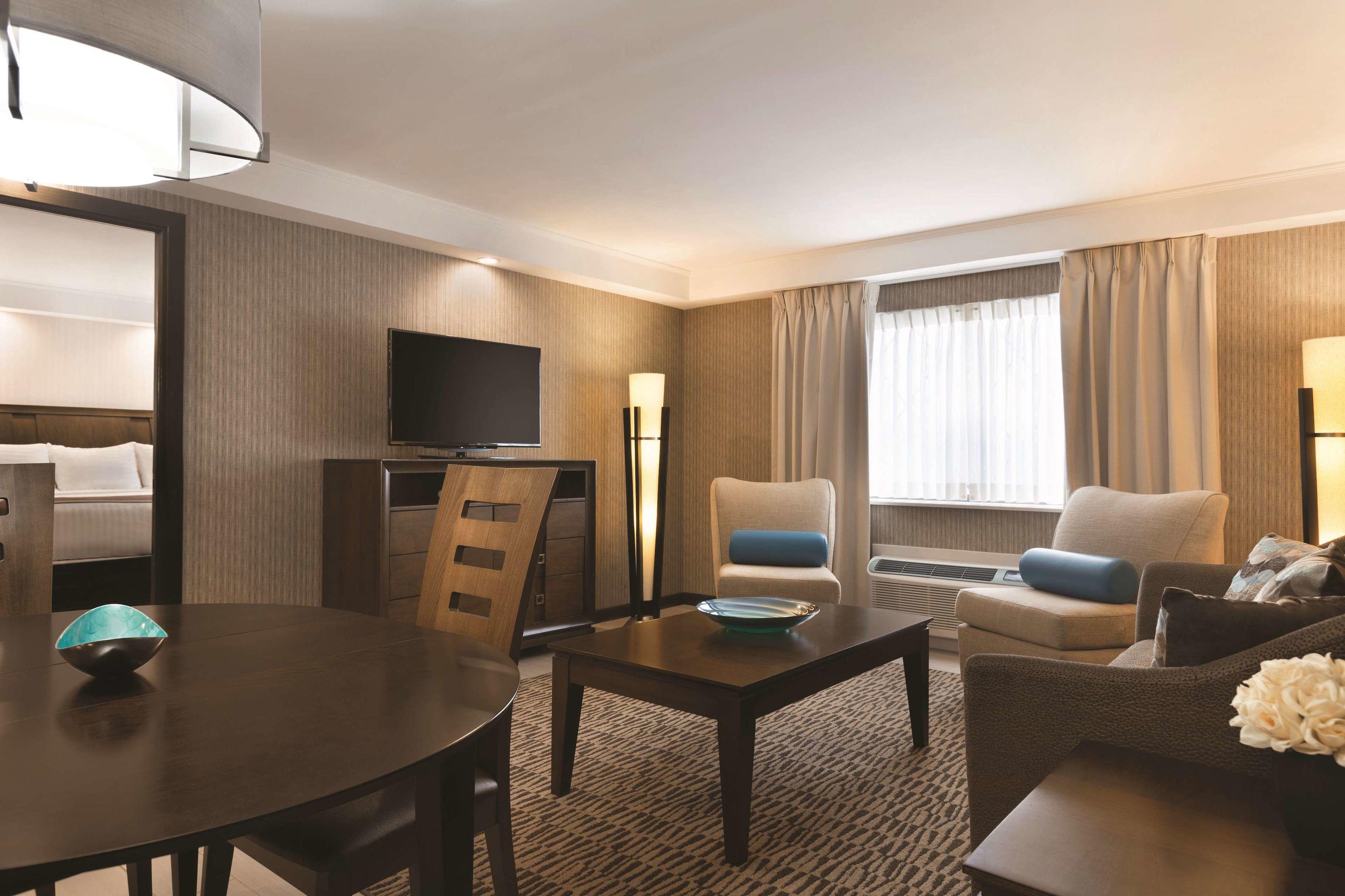 Radisson Hotel Nashua — photo 4
