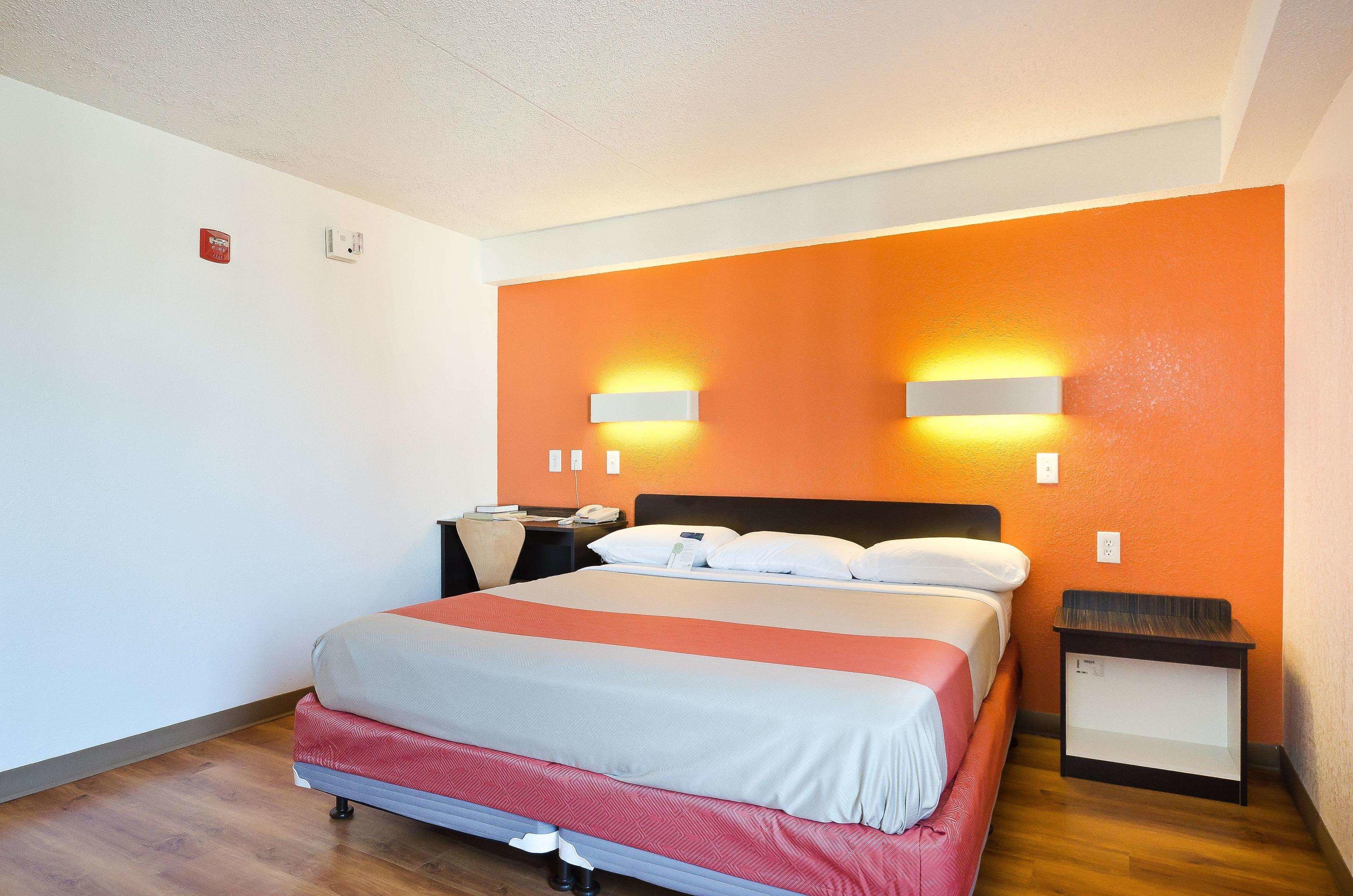Motel 6 Washington DC Southwest - Springfield — photo 5