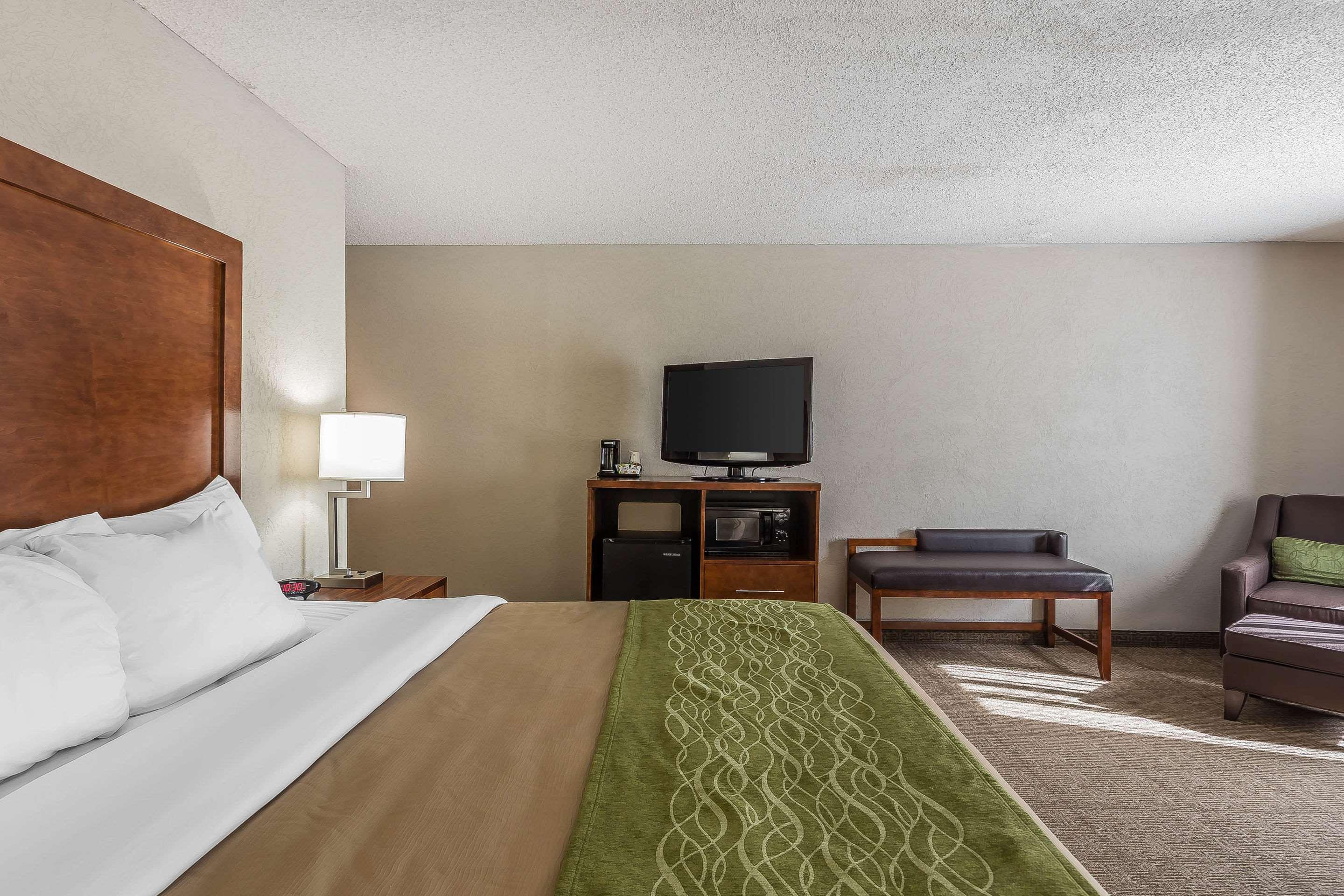 Comfort Inn — photo 5