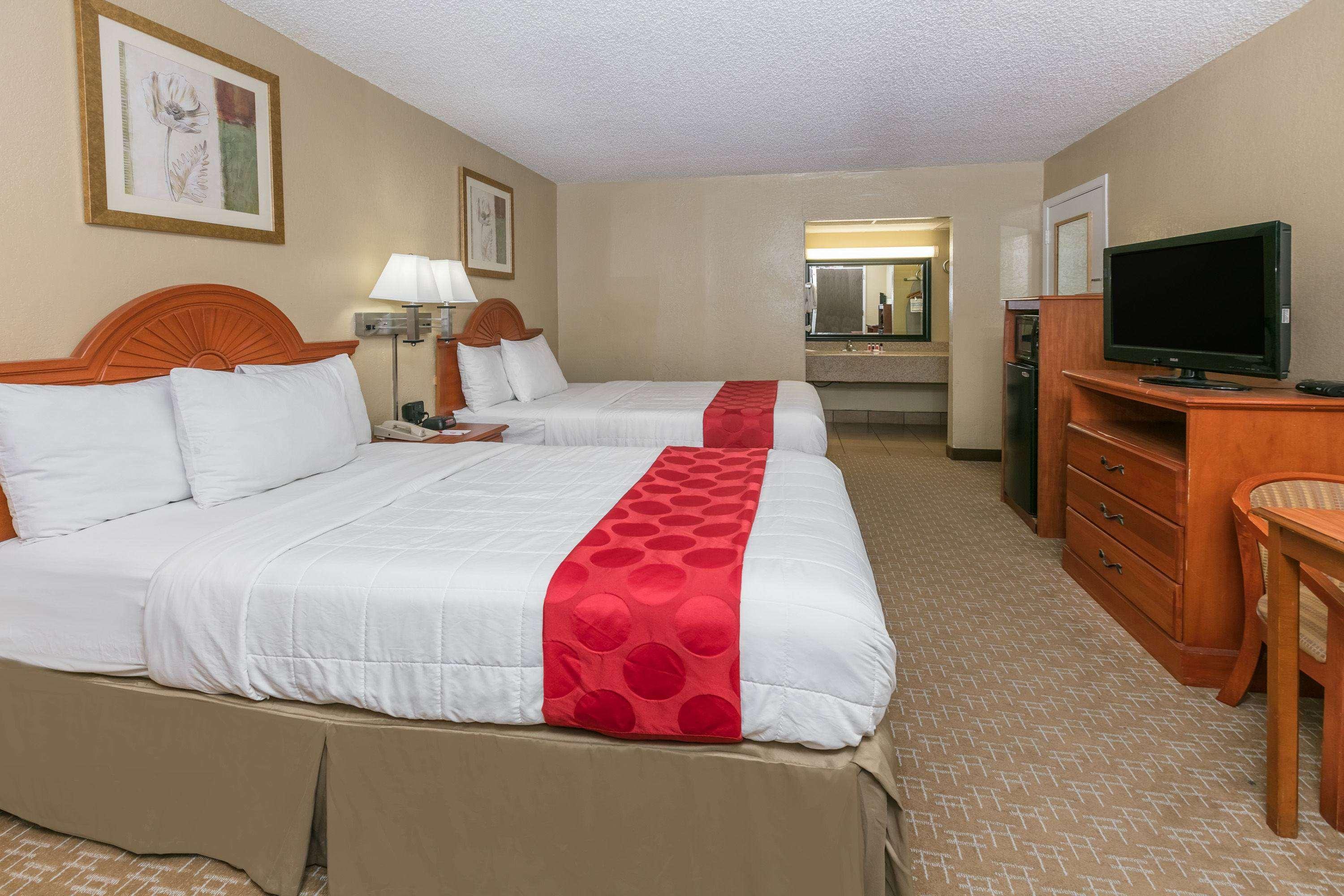 Ramada by Wyndham Odessa Near University of Texas Permian — photo 5
