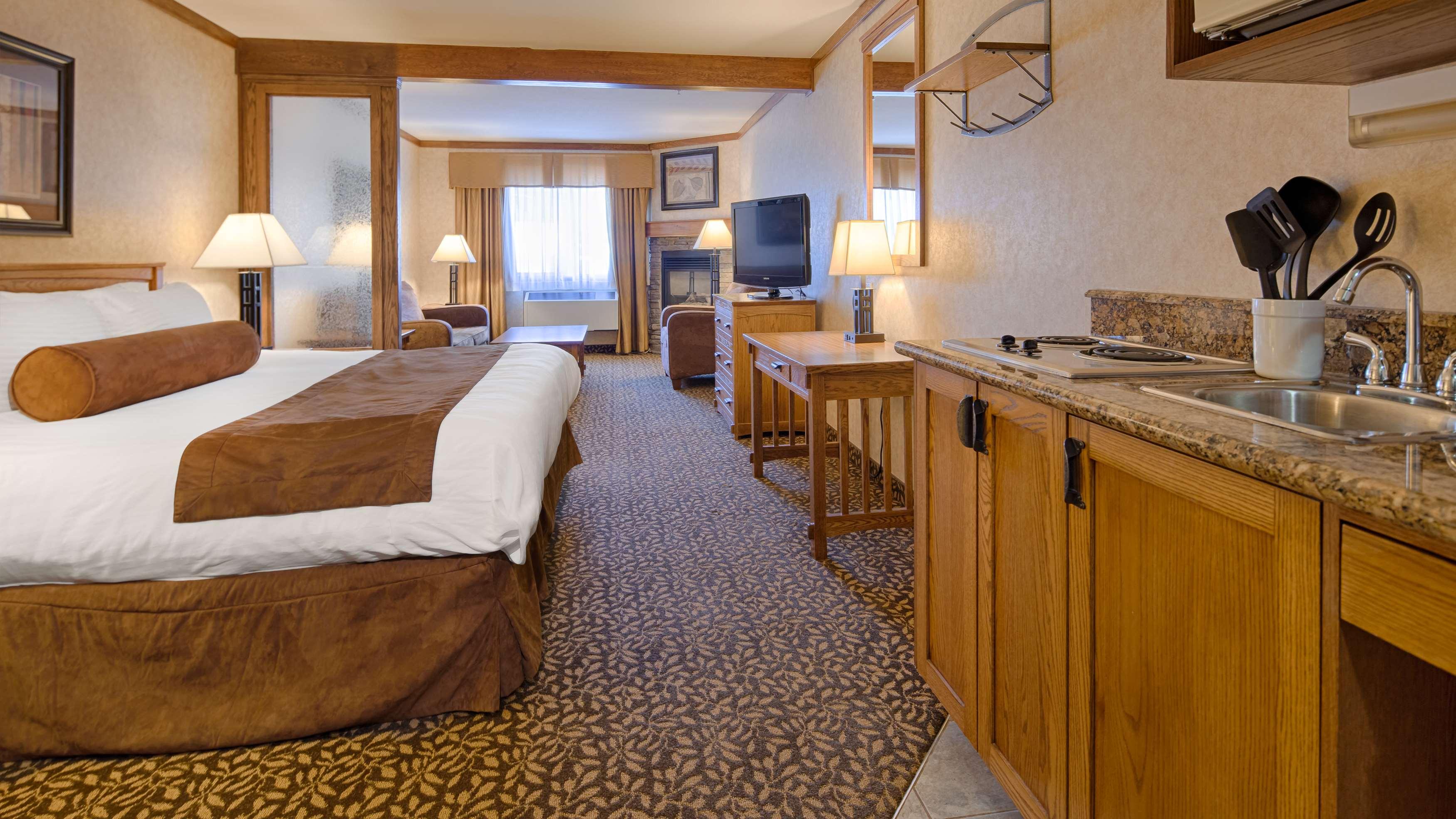 Best Western Plus Fernie Mountain Lodge — photo 3