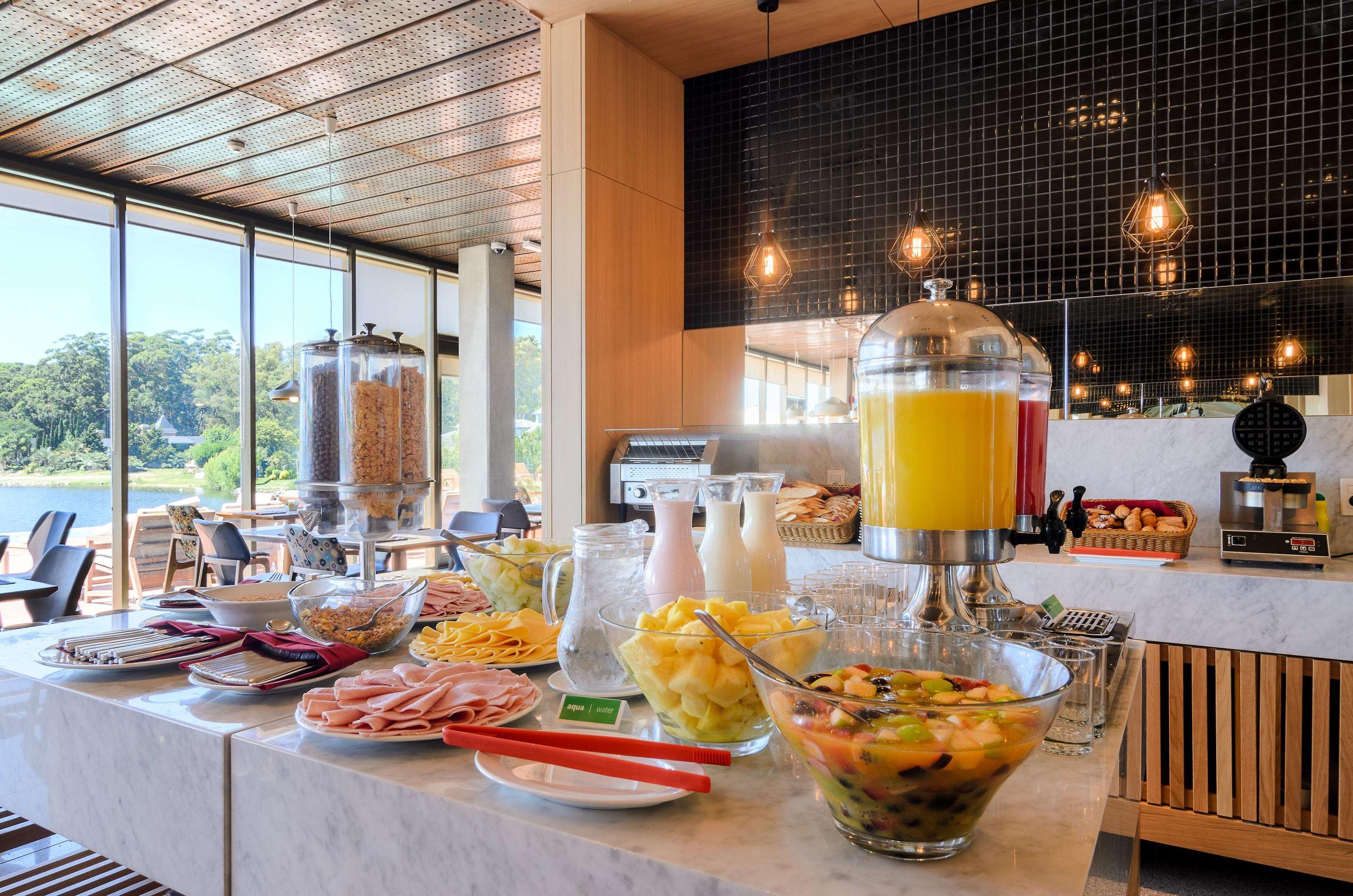 Hampton by Hilton Montevideo Carrasco — photo 5