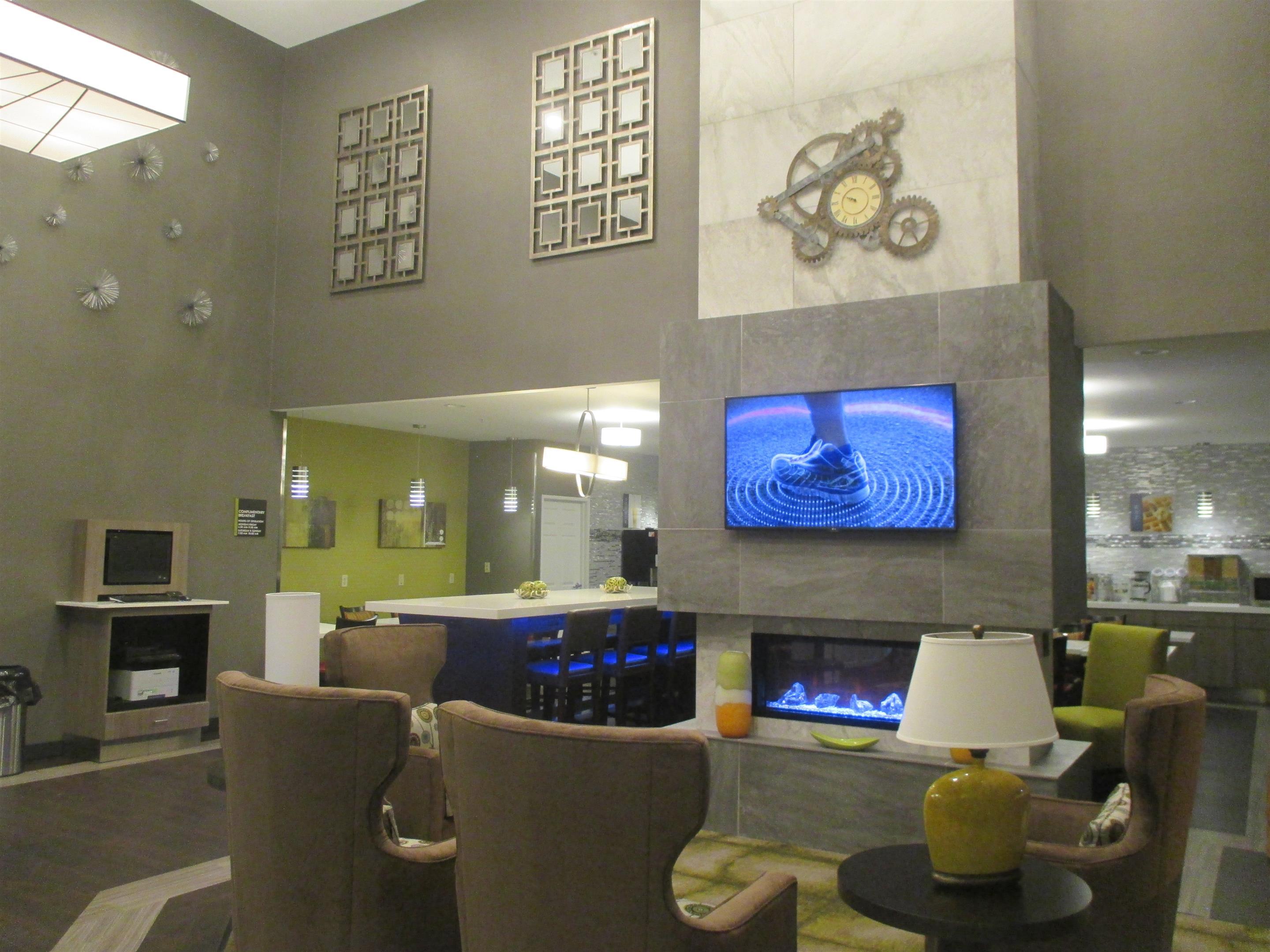 Best Western Hilliard Inn & Suites — photo 5