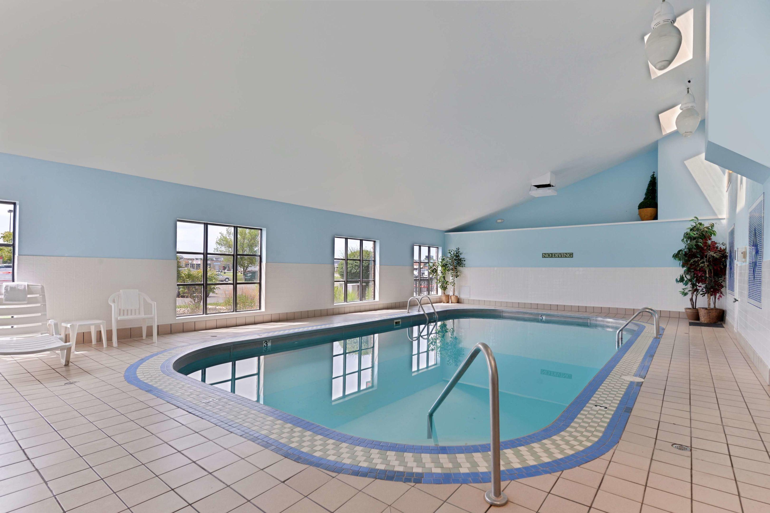 Country Inn & Suites by Radisson, Fargo, ND — photo 4