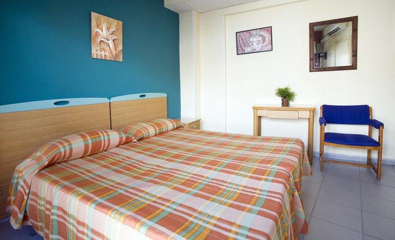 Estudios Benidorm — photo 4