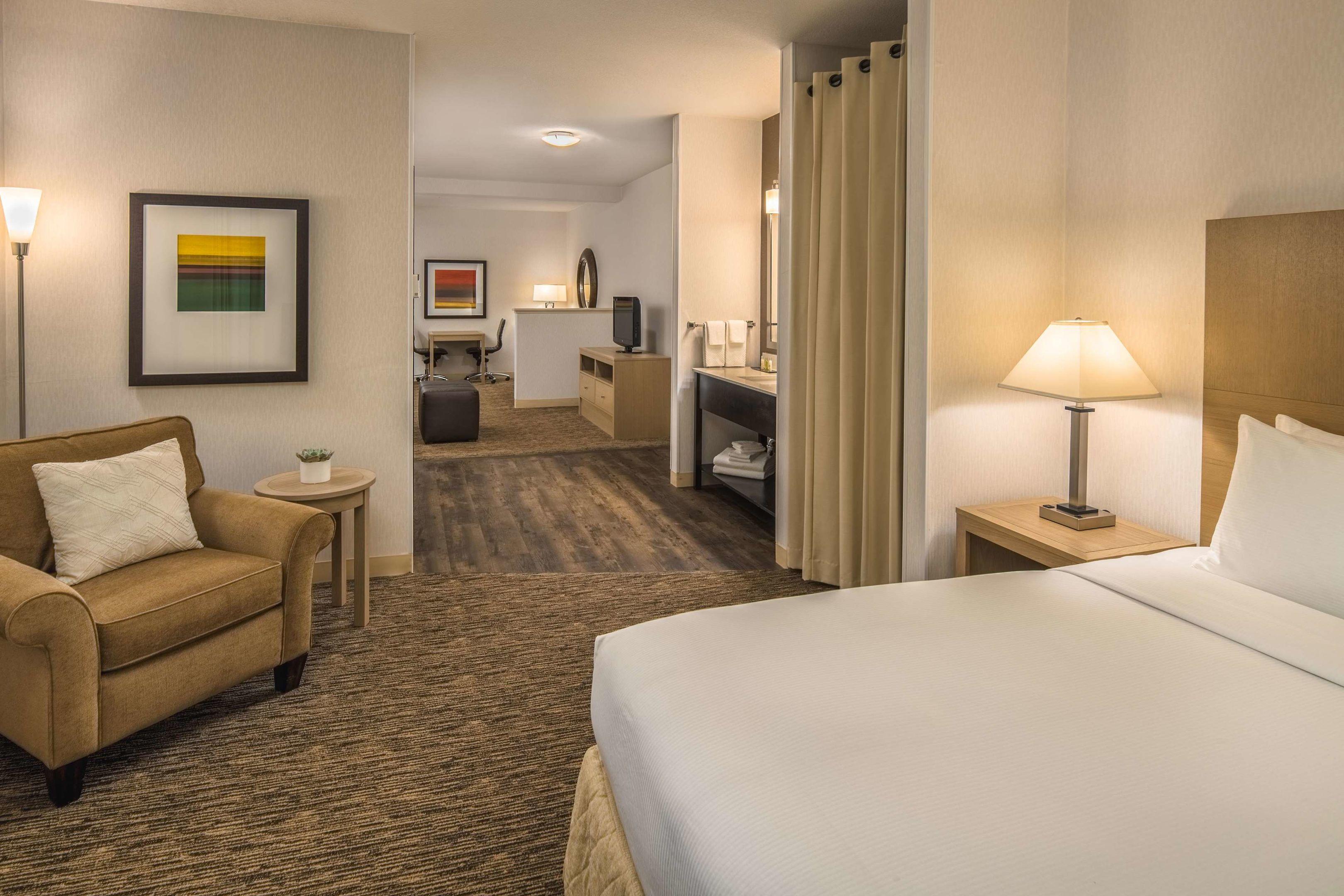 DoubleTree by Hilton Hotel Vancouver — photo 5