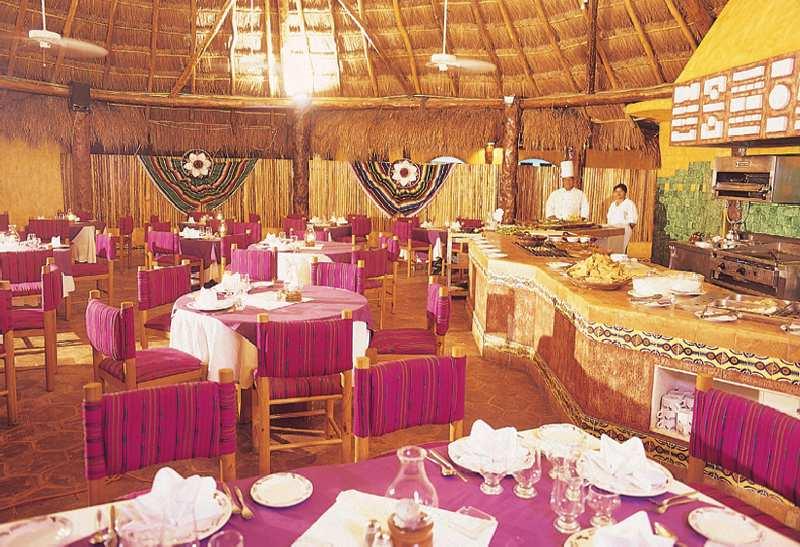 Real Bananas Hotel & Villas All Inclusive — photo 4