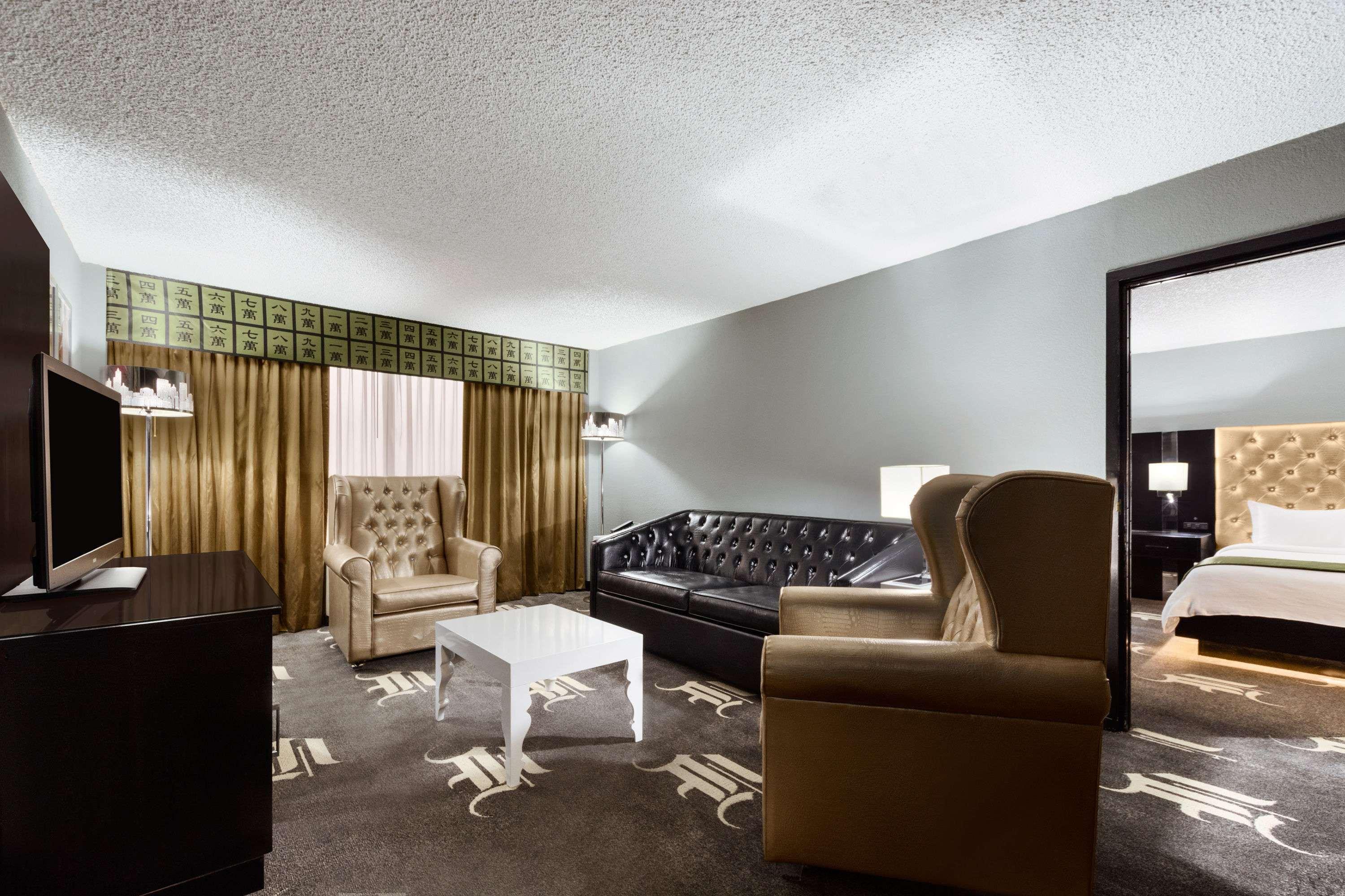 Wyndham Garden Dallas North — photo 4