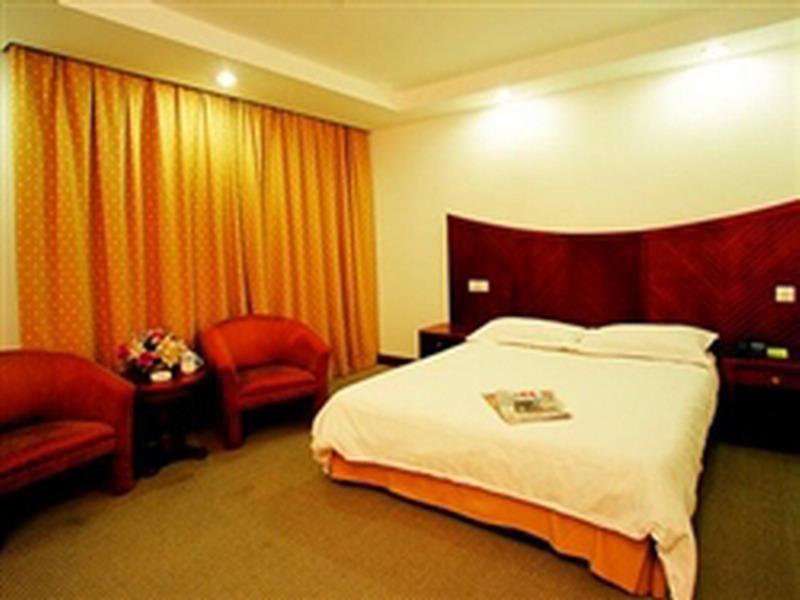 Jinjiang Inn Nanjing Road Pedestrian Street Hotel — photo 4