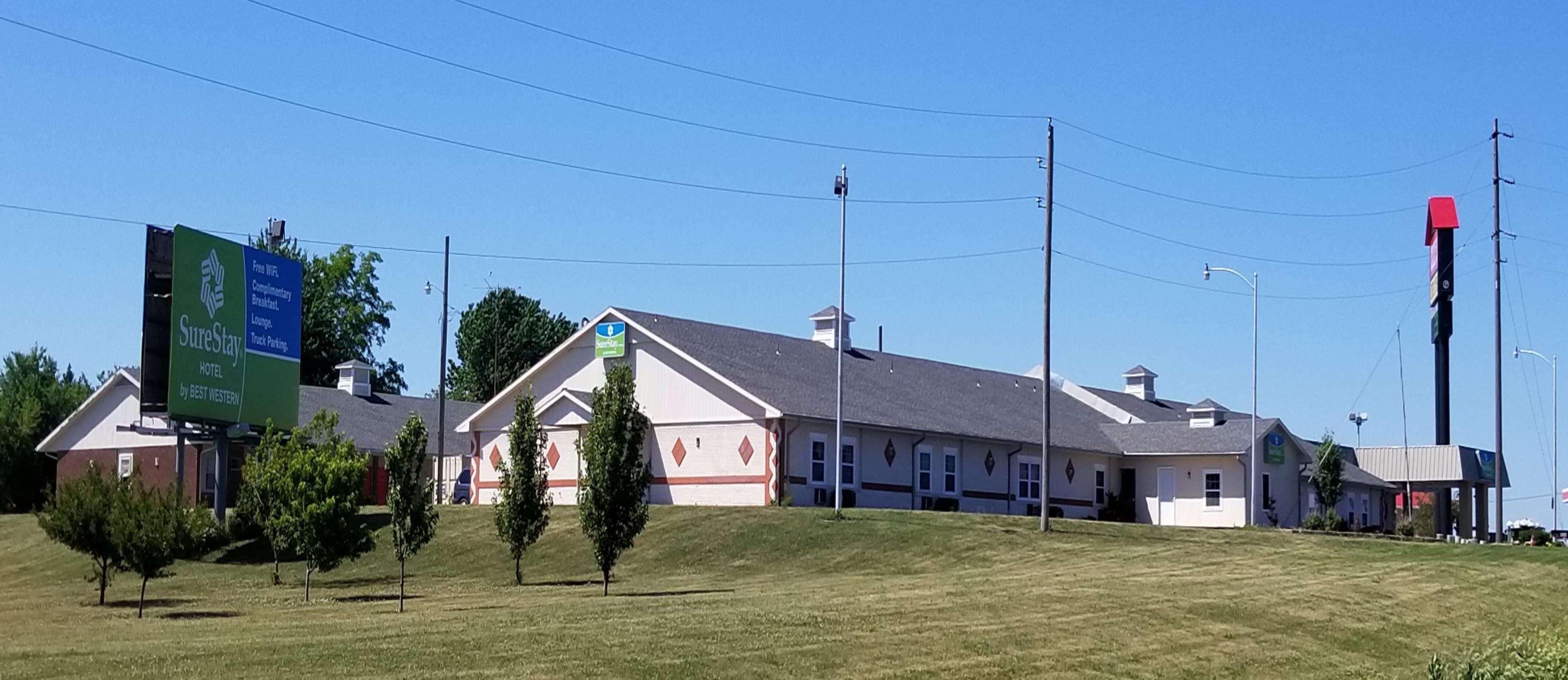 SureStay Hotel by Best Western Higginsville — photo 5