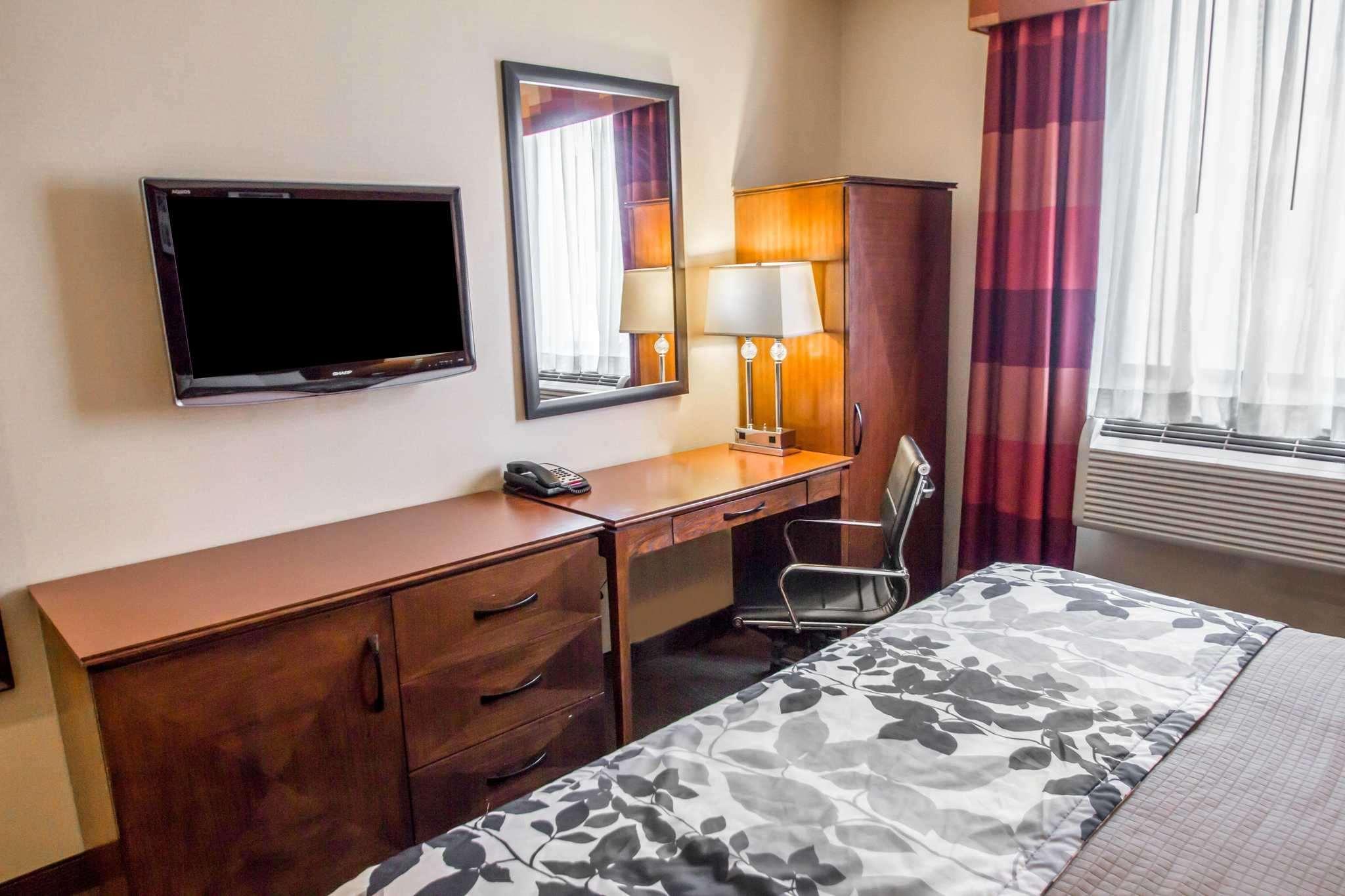 Sleep Inn — photo 4
