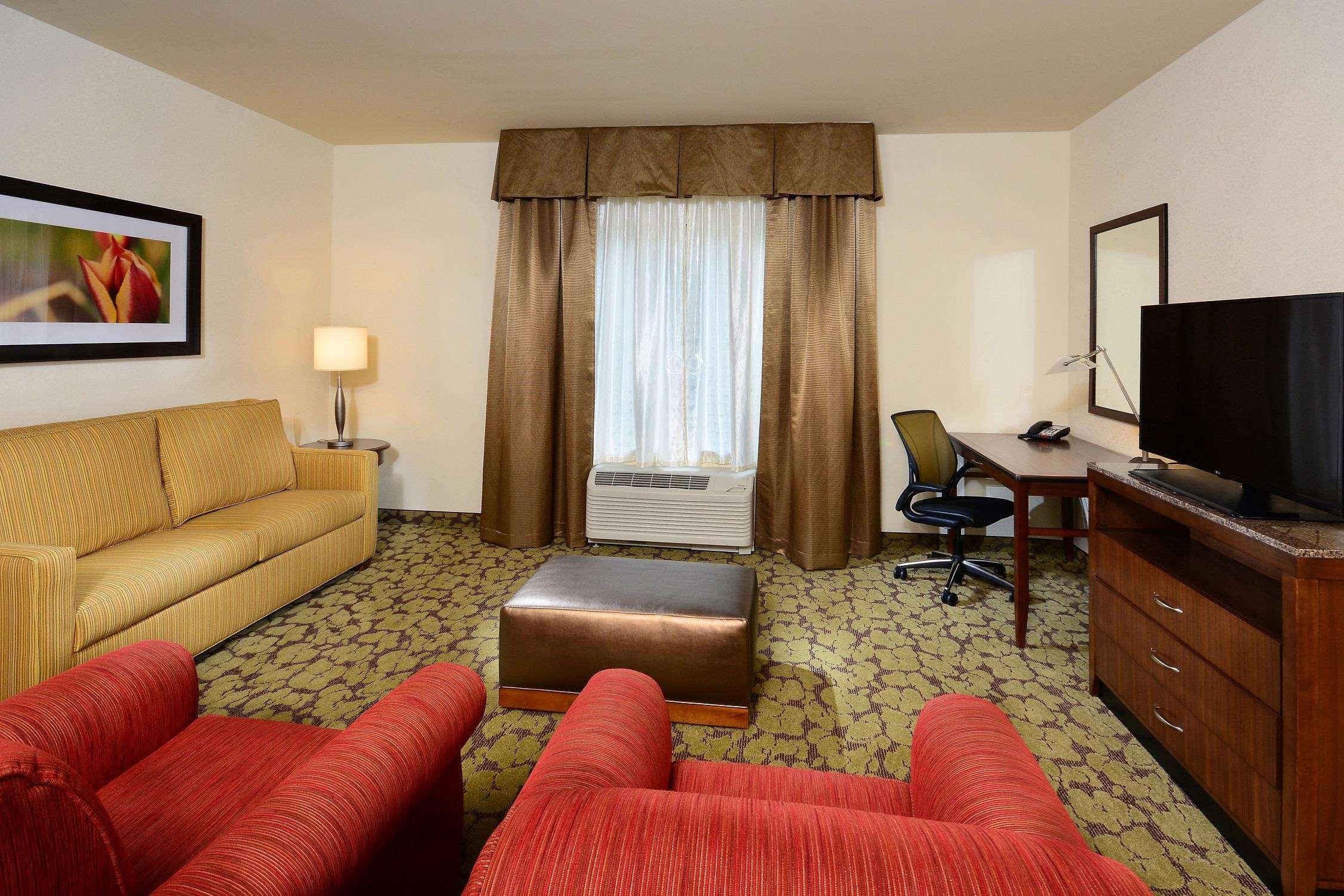 Hilton Garden Inn Greensboro Airport — photo 4
