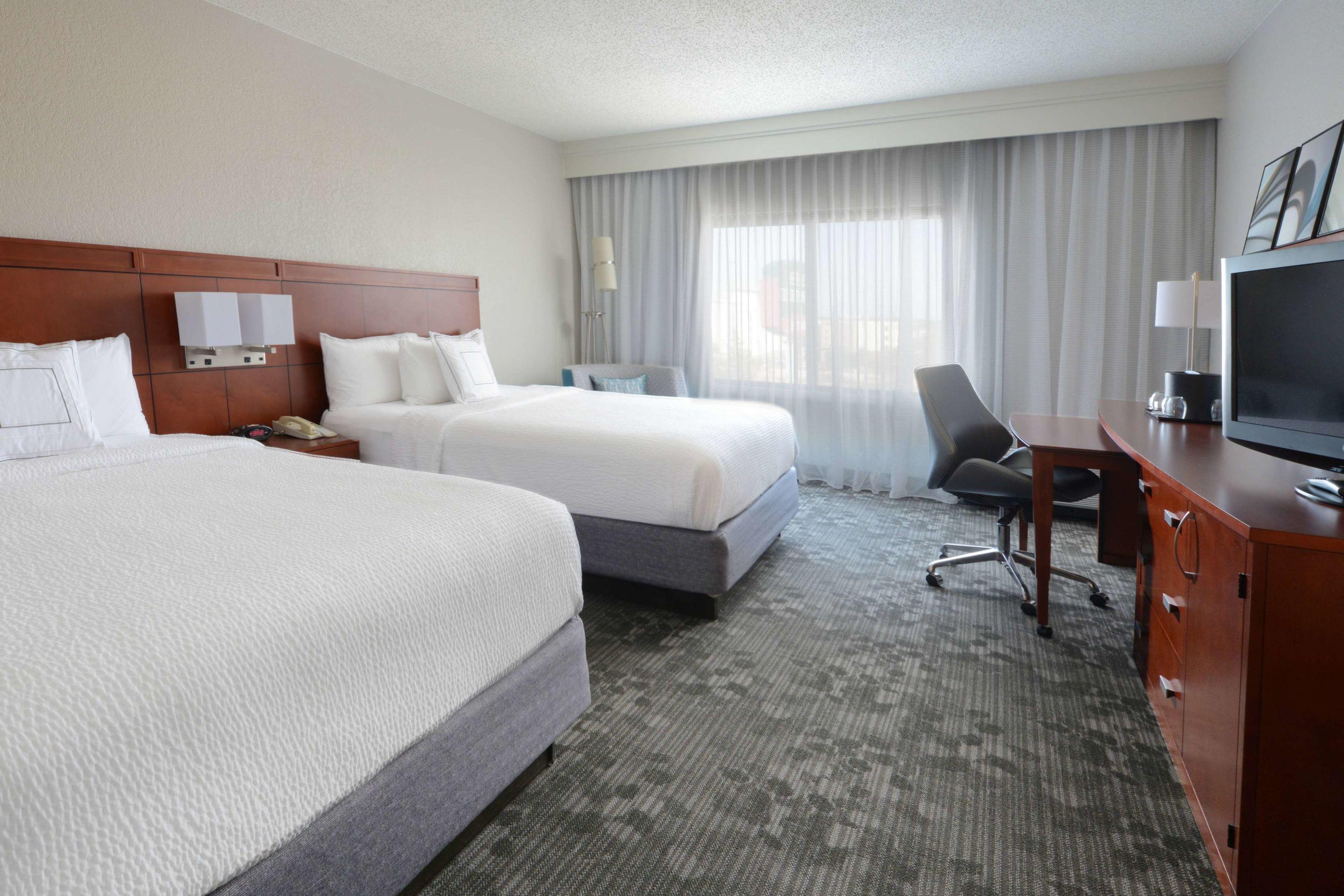 Sonesta Select Dallas Central Expressway — photo 5