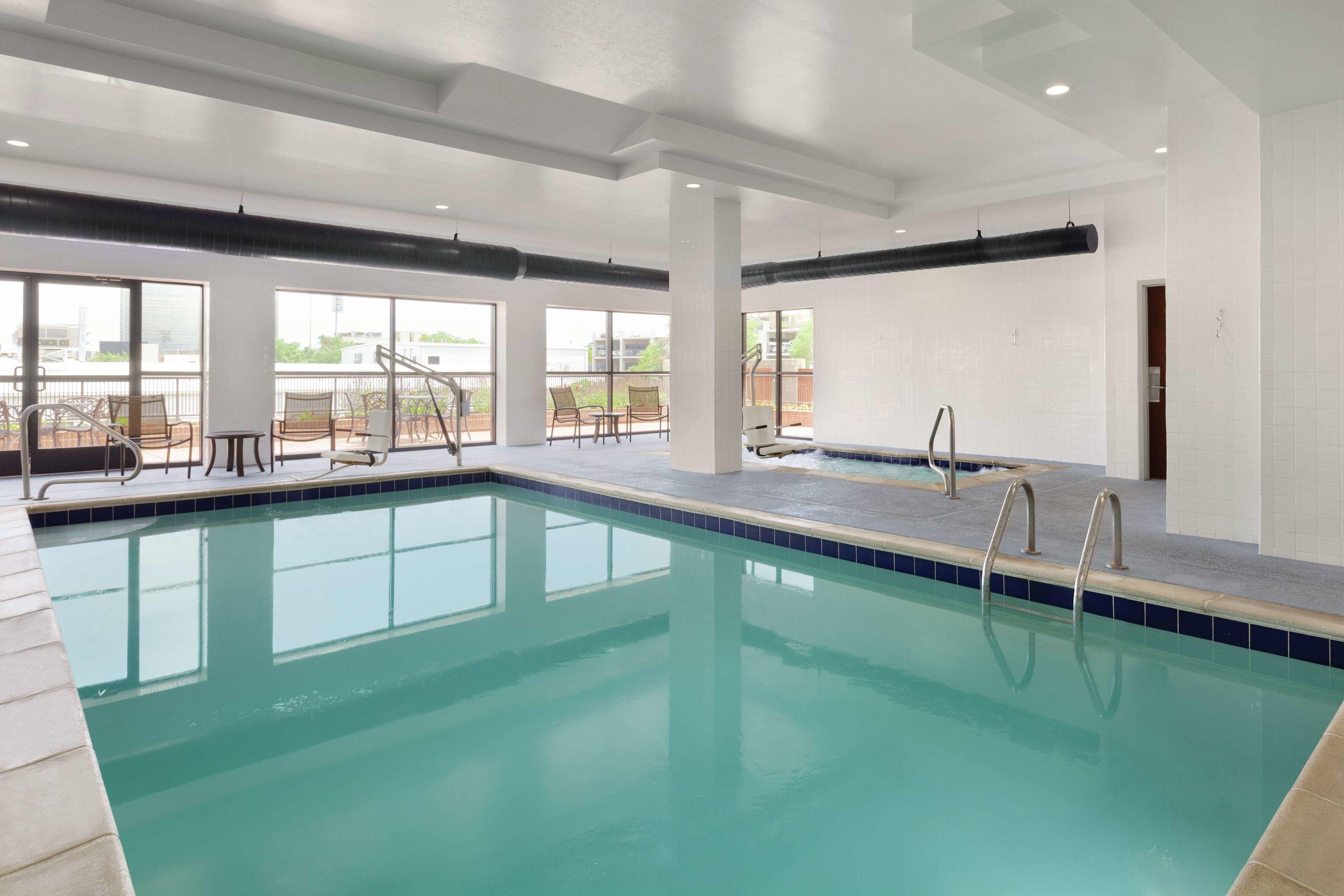 Hampton Inn & Suites Denver Cherry Creek — photo 4