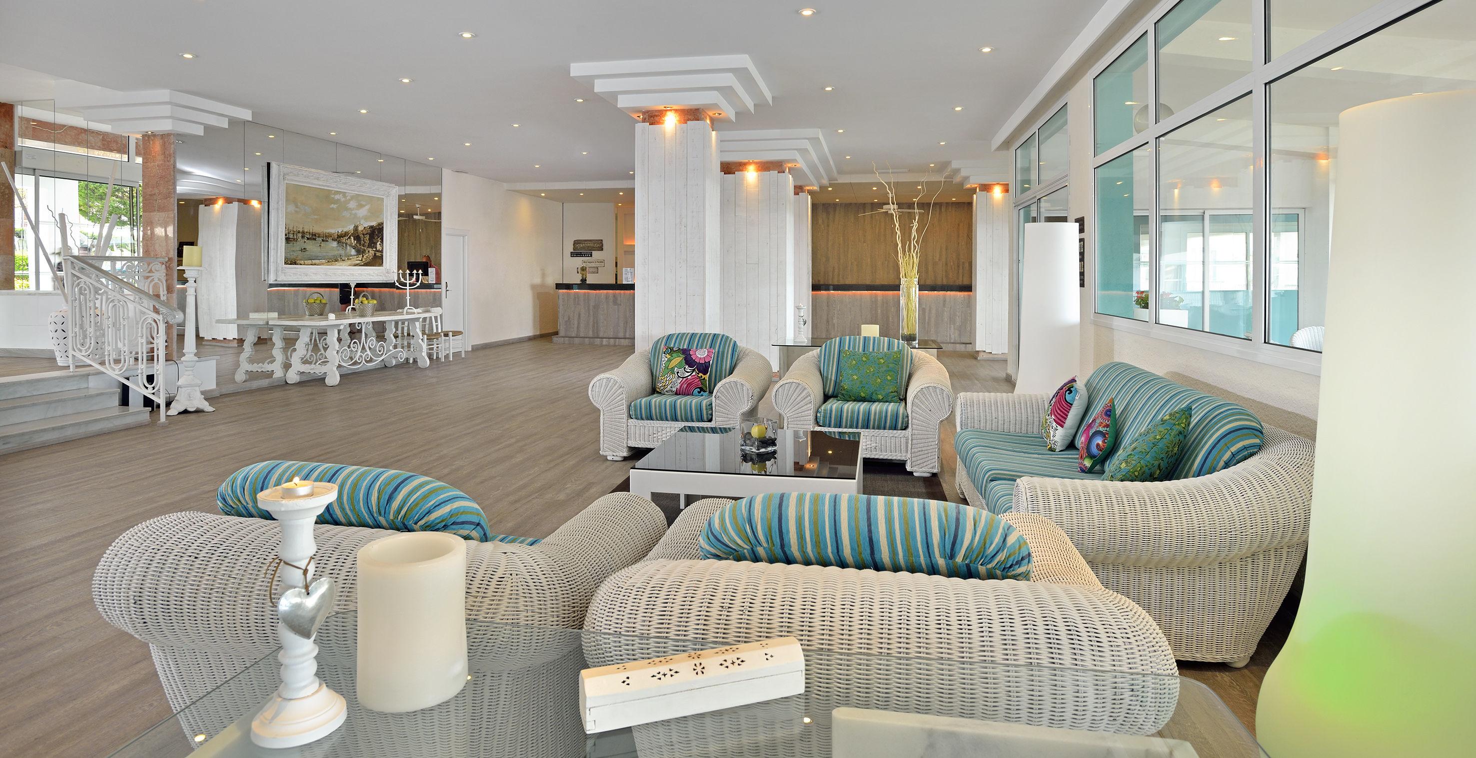 Sol Beach House Menorca — photo 3