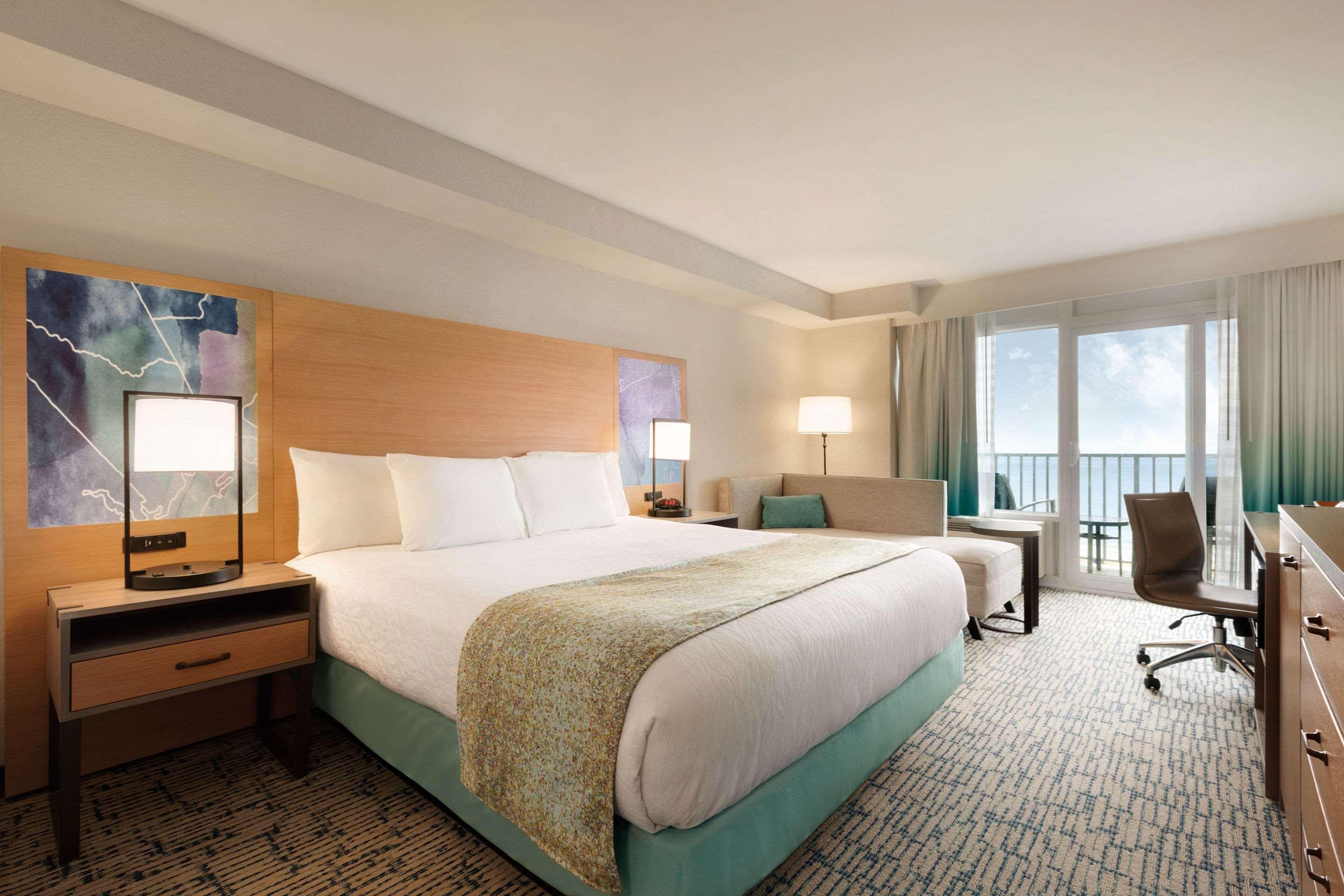 Surfbreak Oceanfront Hotel — photo 5
