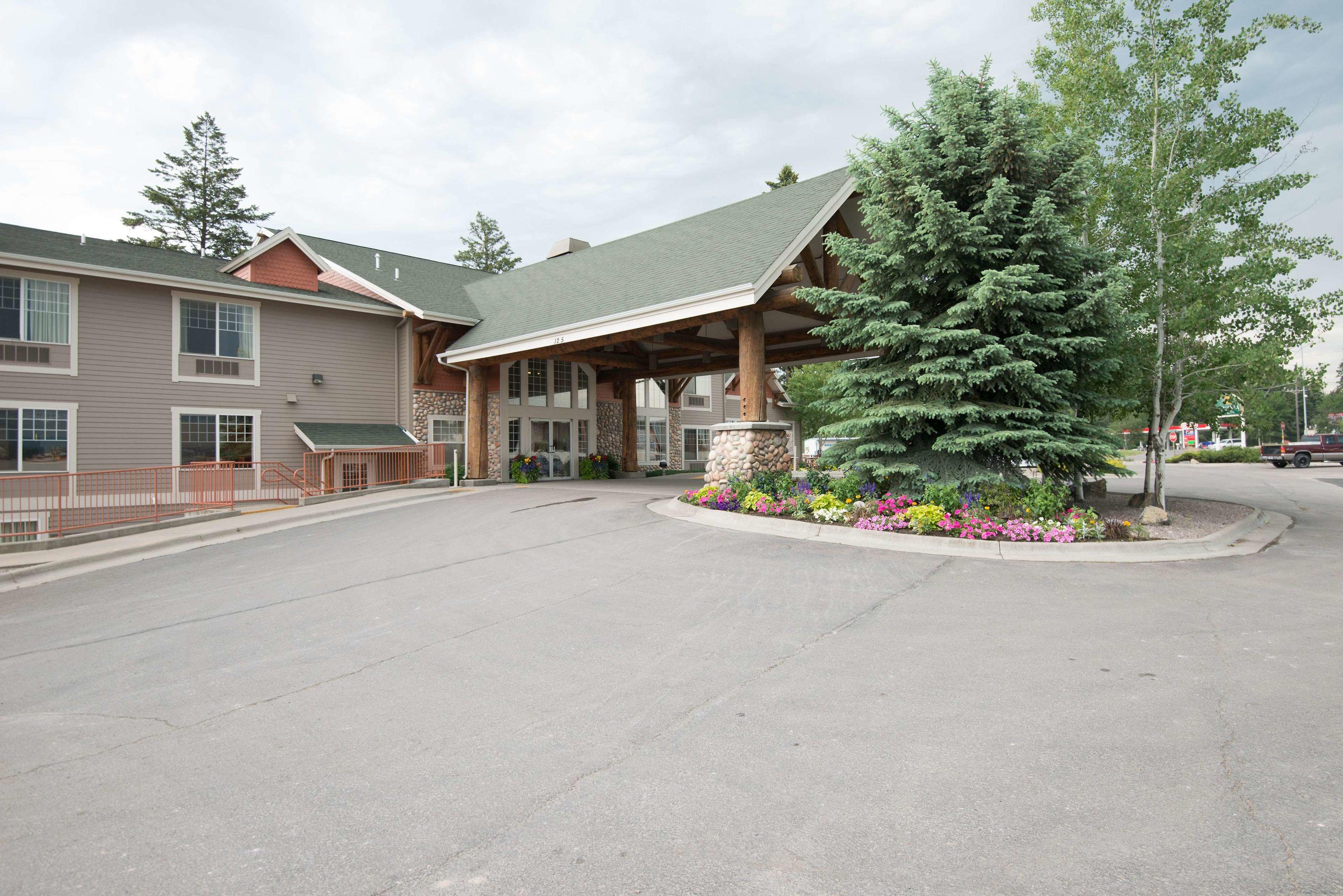 Best Western Plus Kalispell/Glacier Park West Hotel & Suites — photo 4