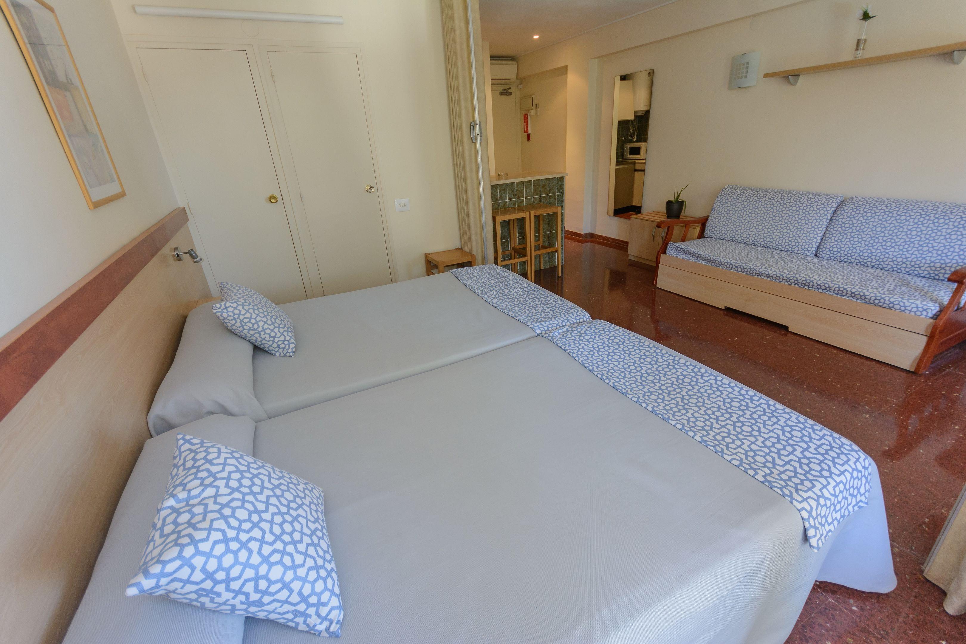 Apartamentos Albatros Family — photo 4