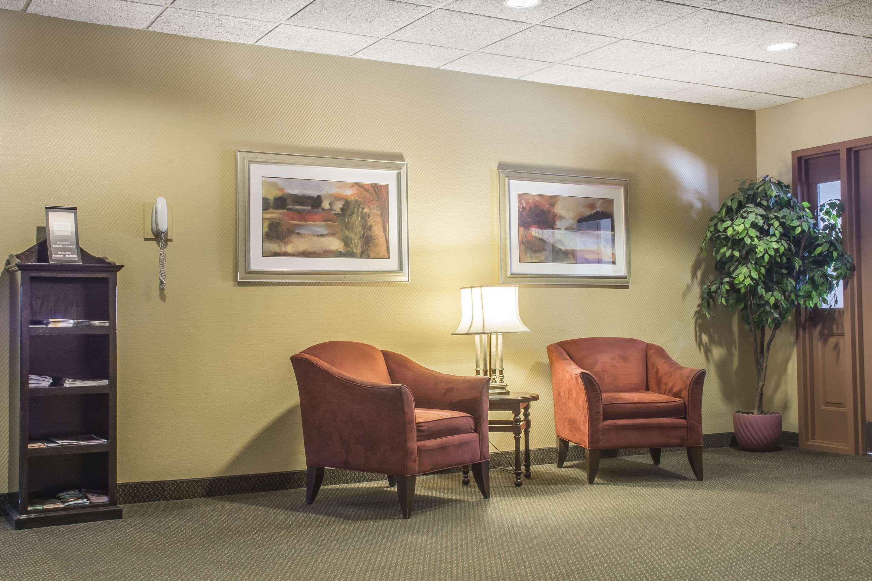 Comfort Inn Sarnia — photo 3