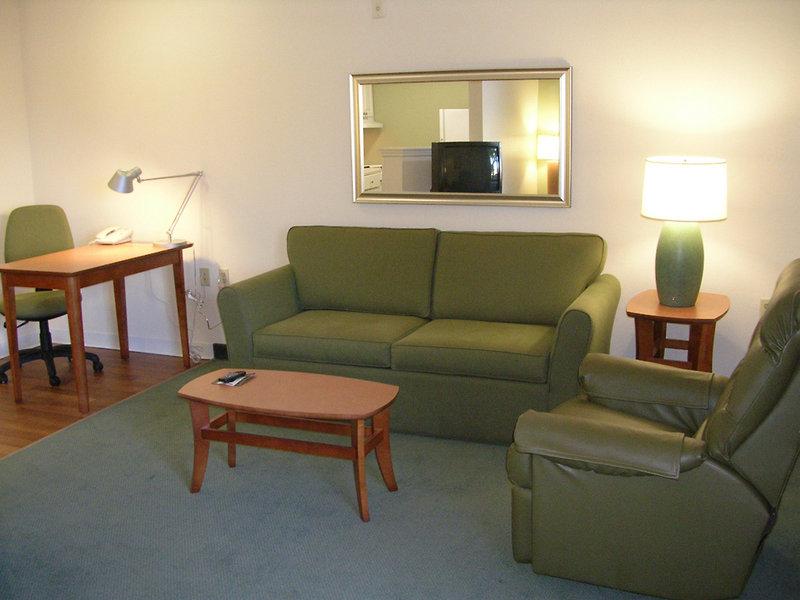 Extended Stay America - Orlando Theme Parks - Vineland Rd. — photo 4