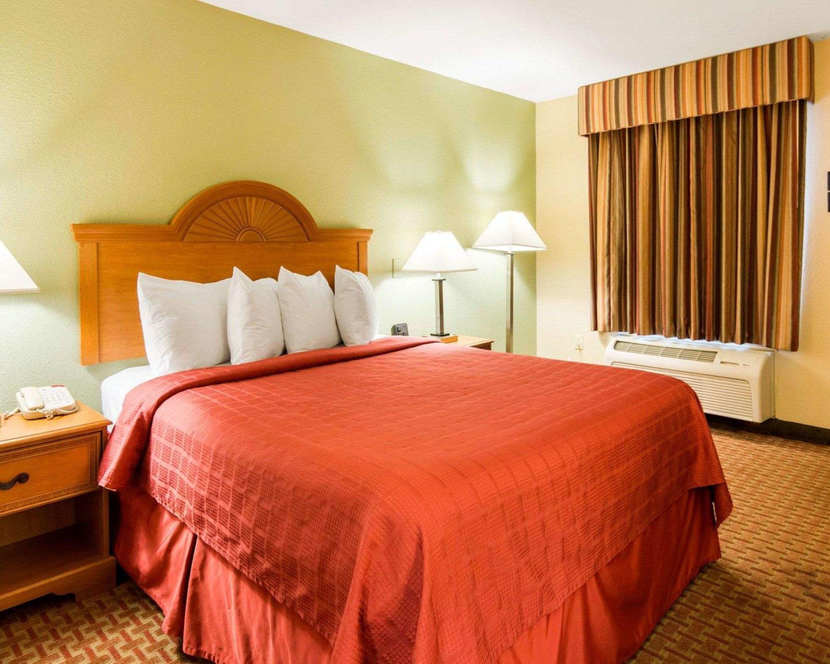Quality Inn South Hill — photo 5