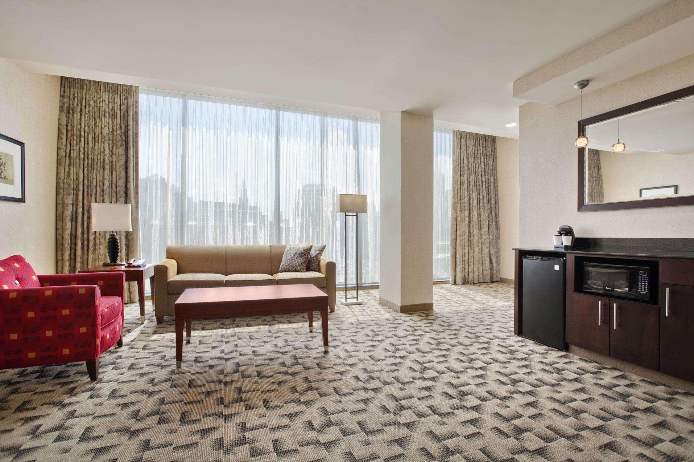 Embassy Suites Buffalo — photo 5