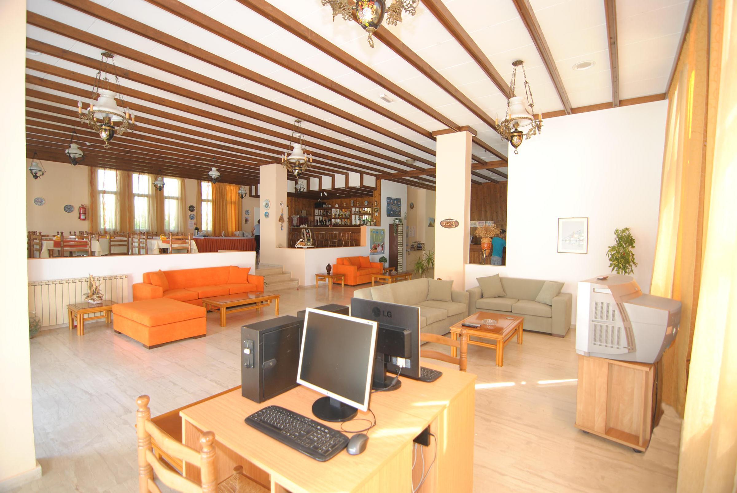 Iris Hotel — photo 4