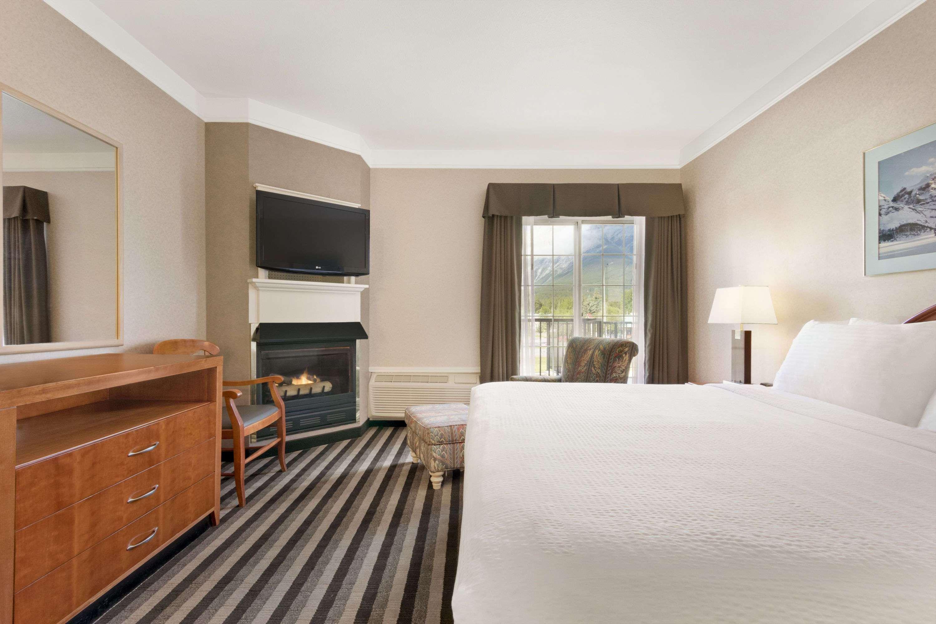 Days Inn Canmore — photo 3