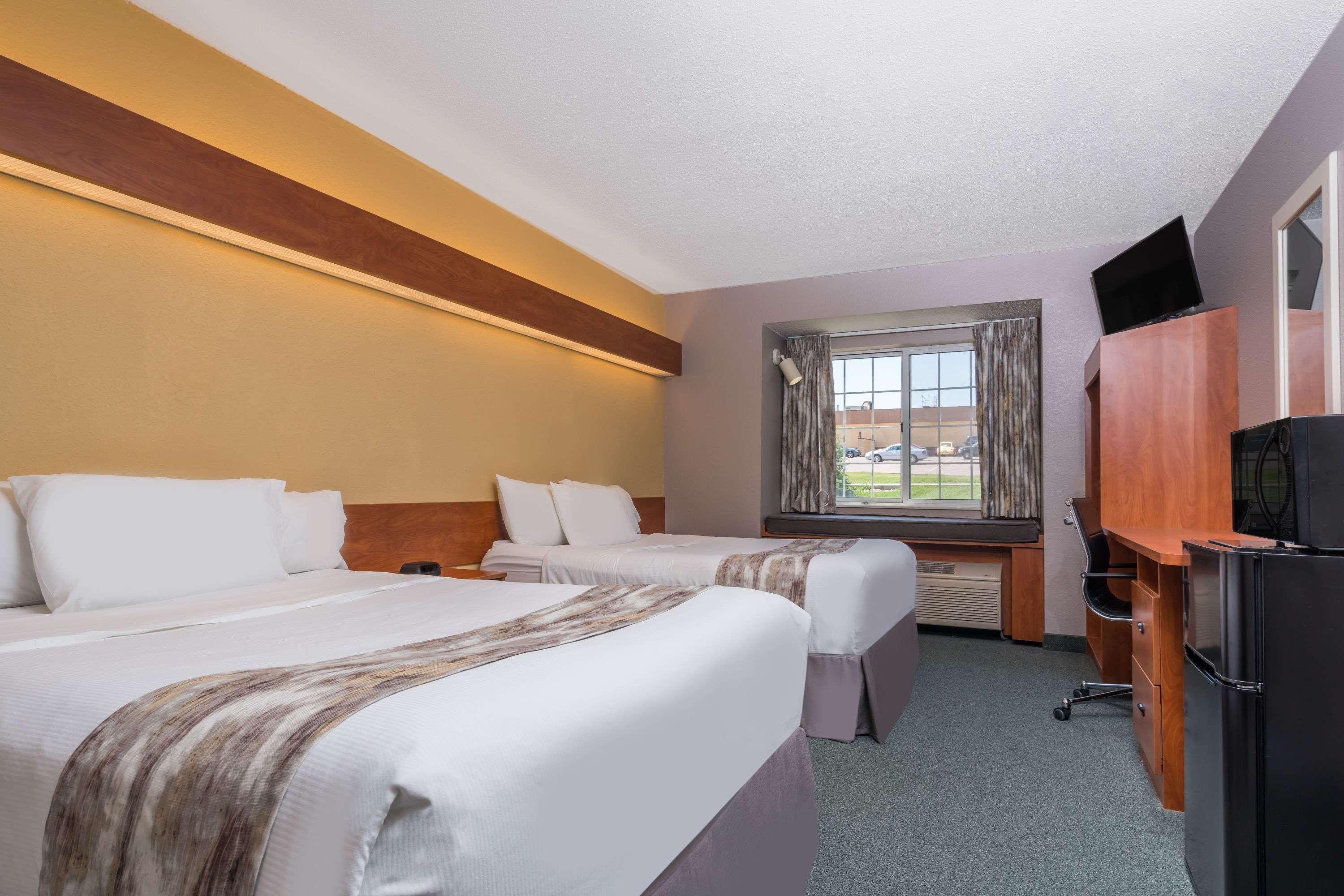 Microtel Inn & Suites by Wyndham New Ulm — photo 5