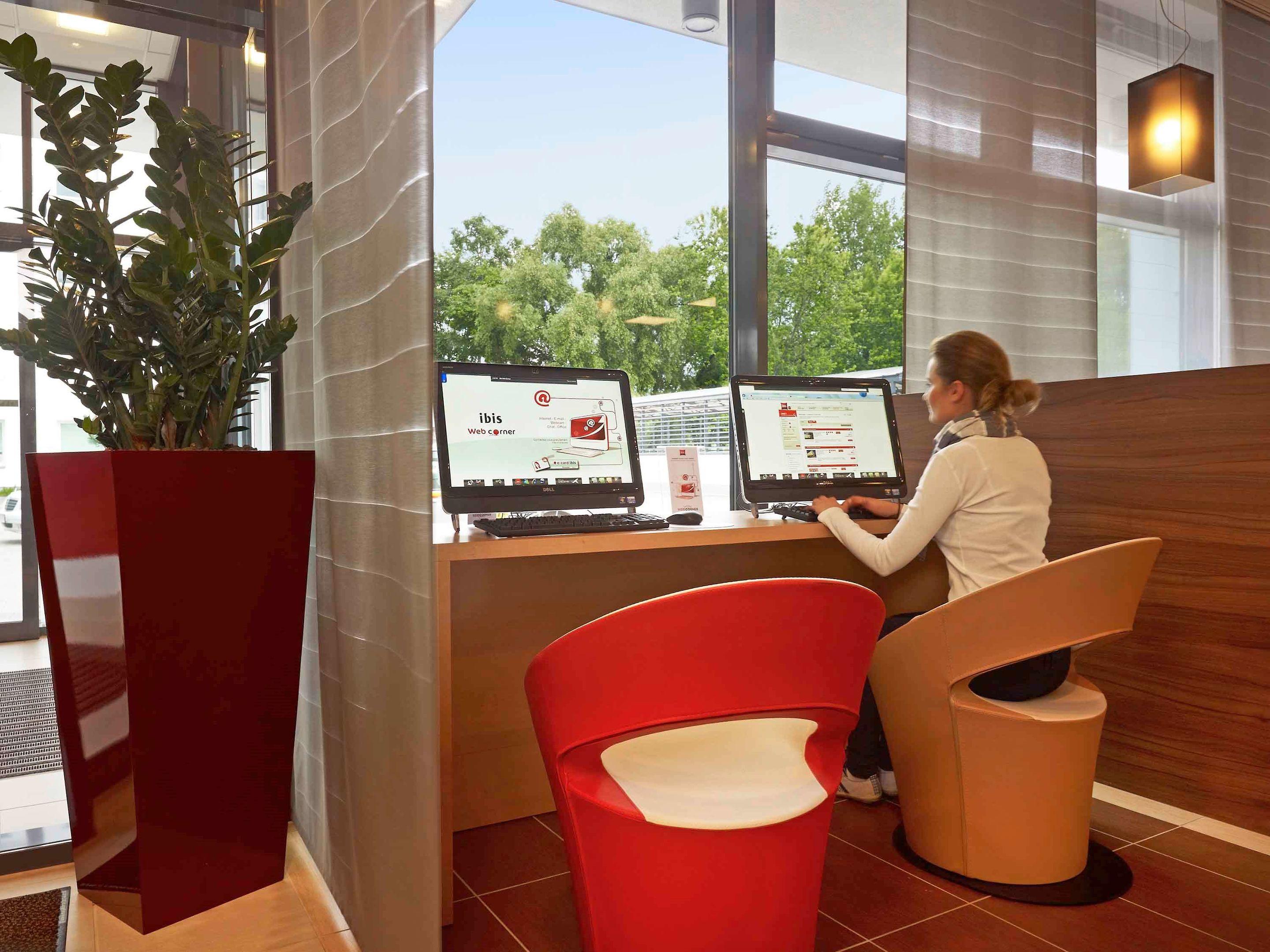 Hotel ibis Warszawa Reduta — photo 4