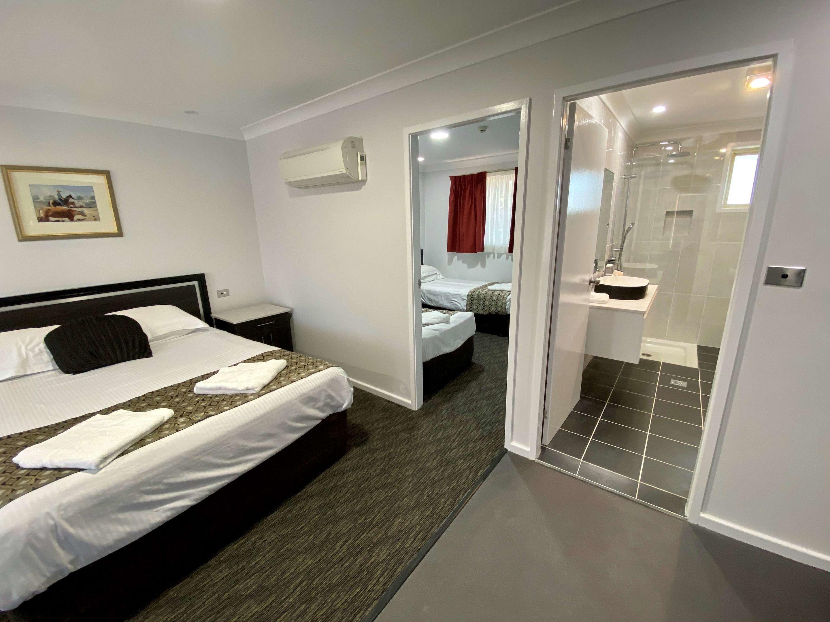 Best Western Plus All Settlers Motor Inn — photo 4