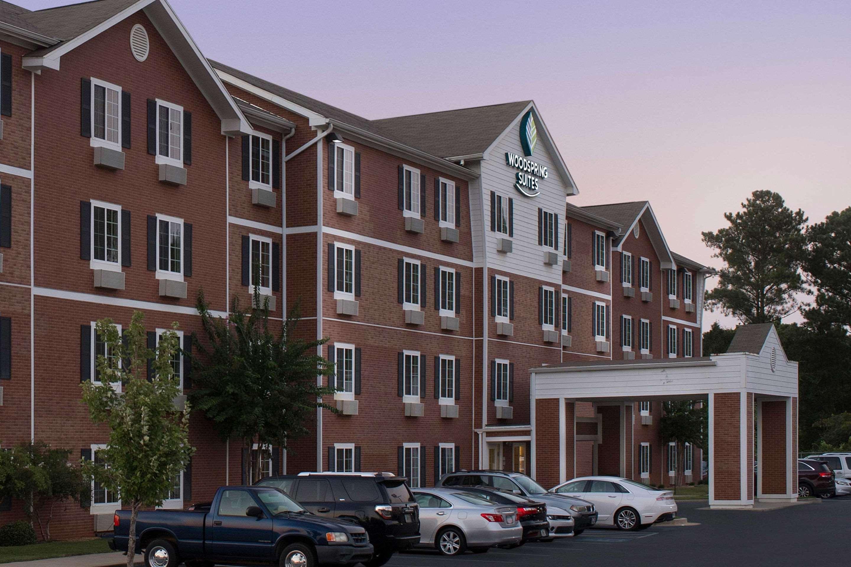 WoodSpring Suites Macon North — photo 4