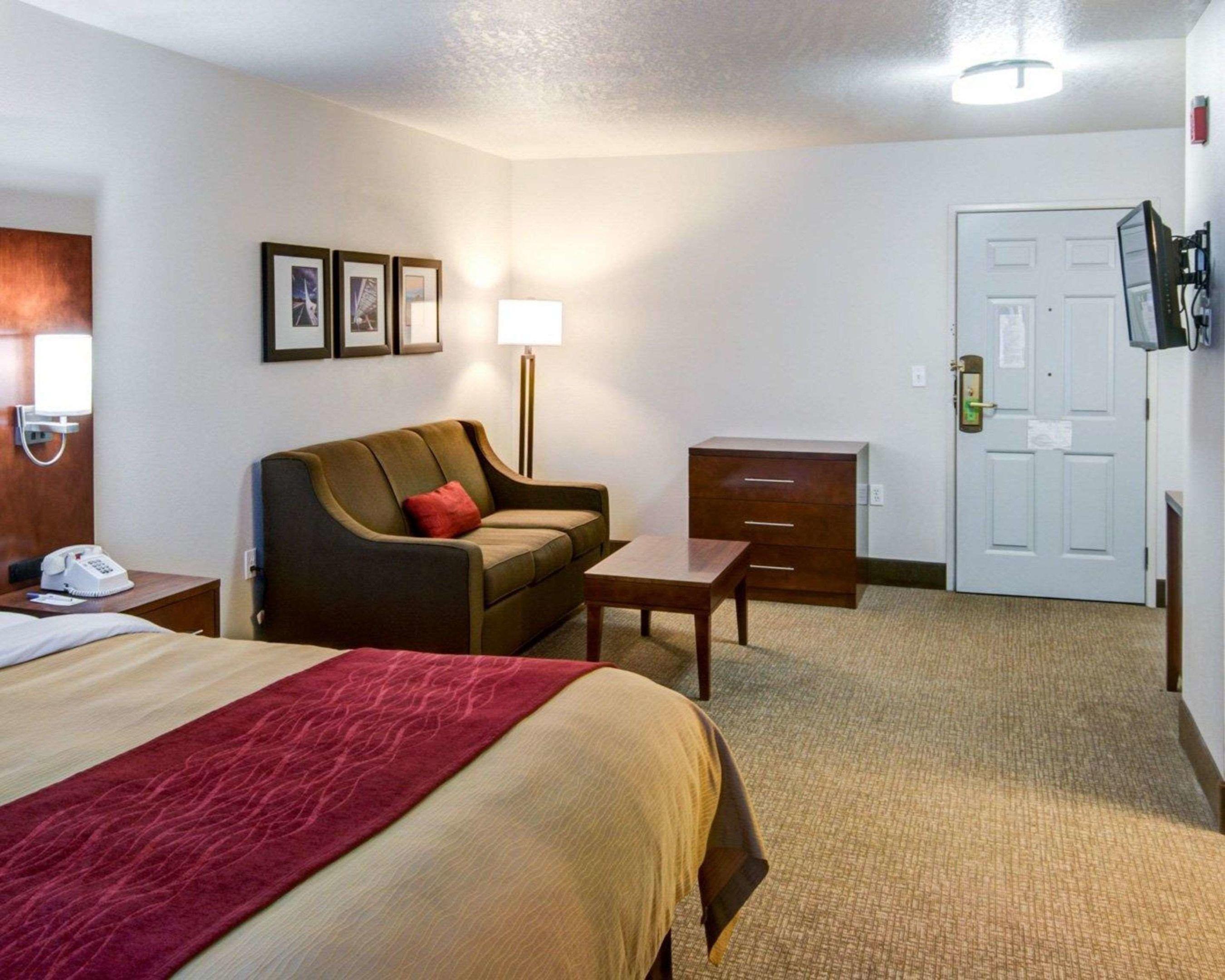 Comfort Inn — photo 5