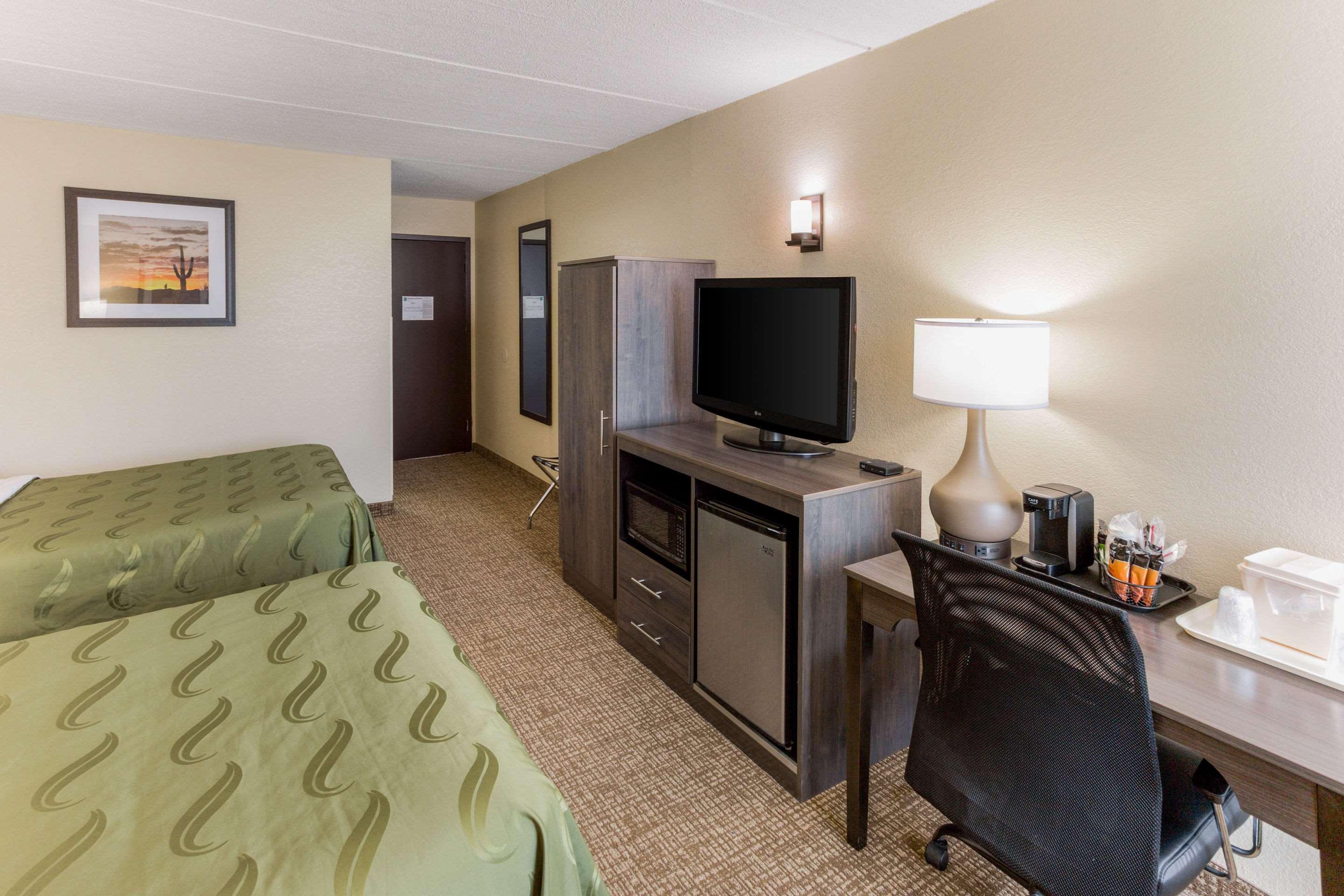 Quality Inn & Suites — photo 5