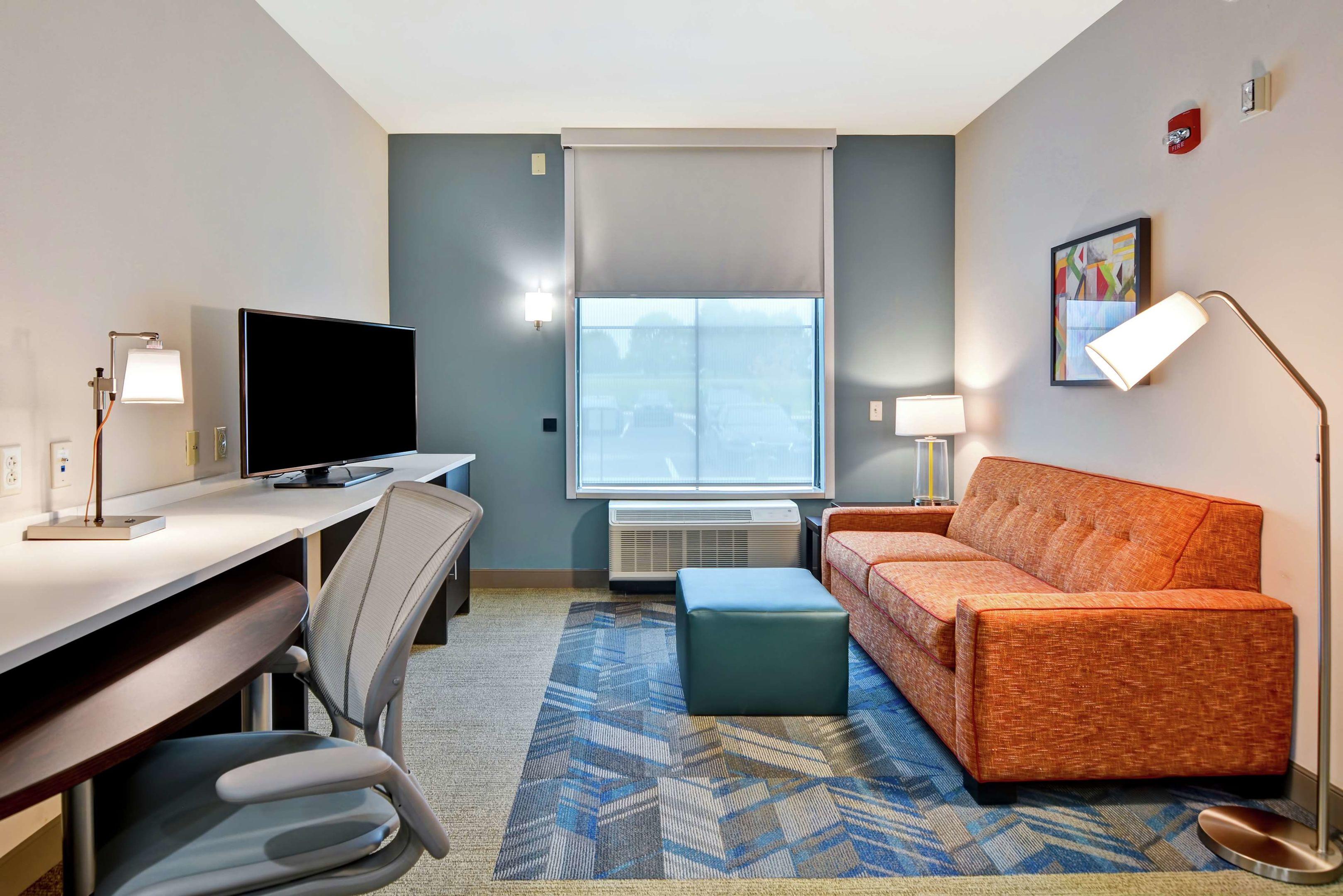 Home2 Suites by Hilton Madison Huntsville Airport — photo 4