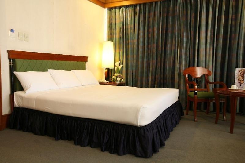 Holiday Inn Manila Galleria — photo 3